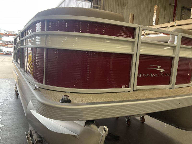 Pontoons R & K Marina Inc. Rushford, NY (585) 4372214