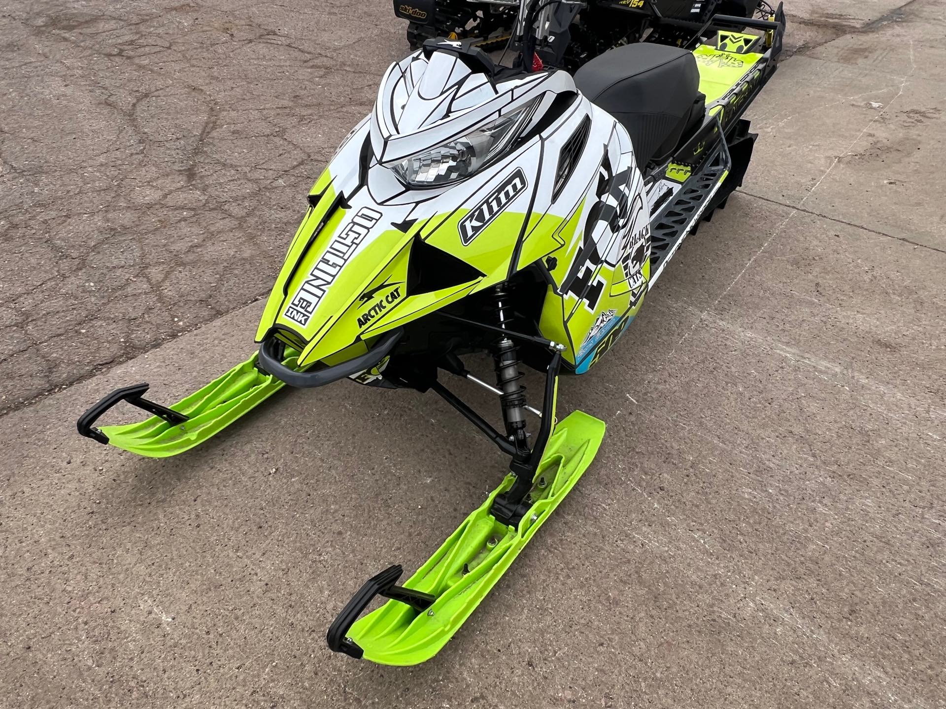 2020 Arctic Cat M6000 Alpha Electric Start - Photo 6