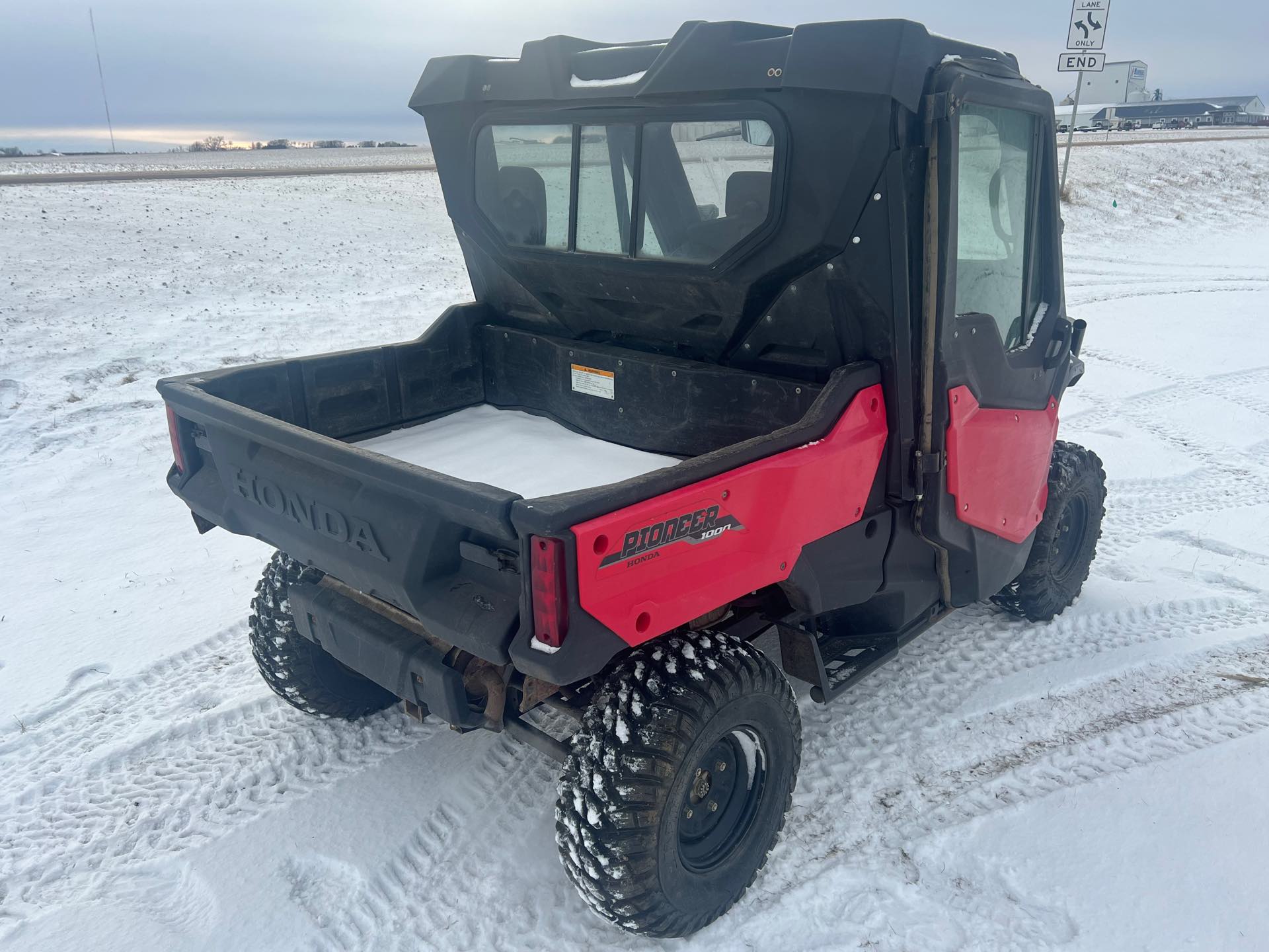 2017 Honda Pioneer 1000 With Cab - Photo 6