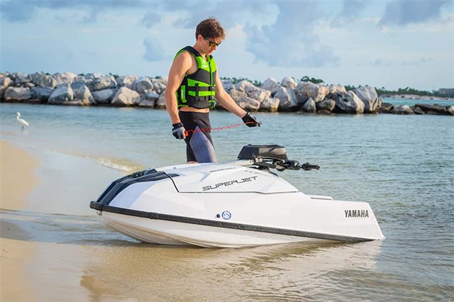 2025 Yamaha WaveRunner Superjet - Photo 5