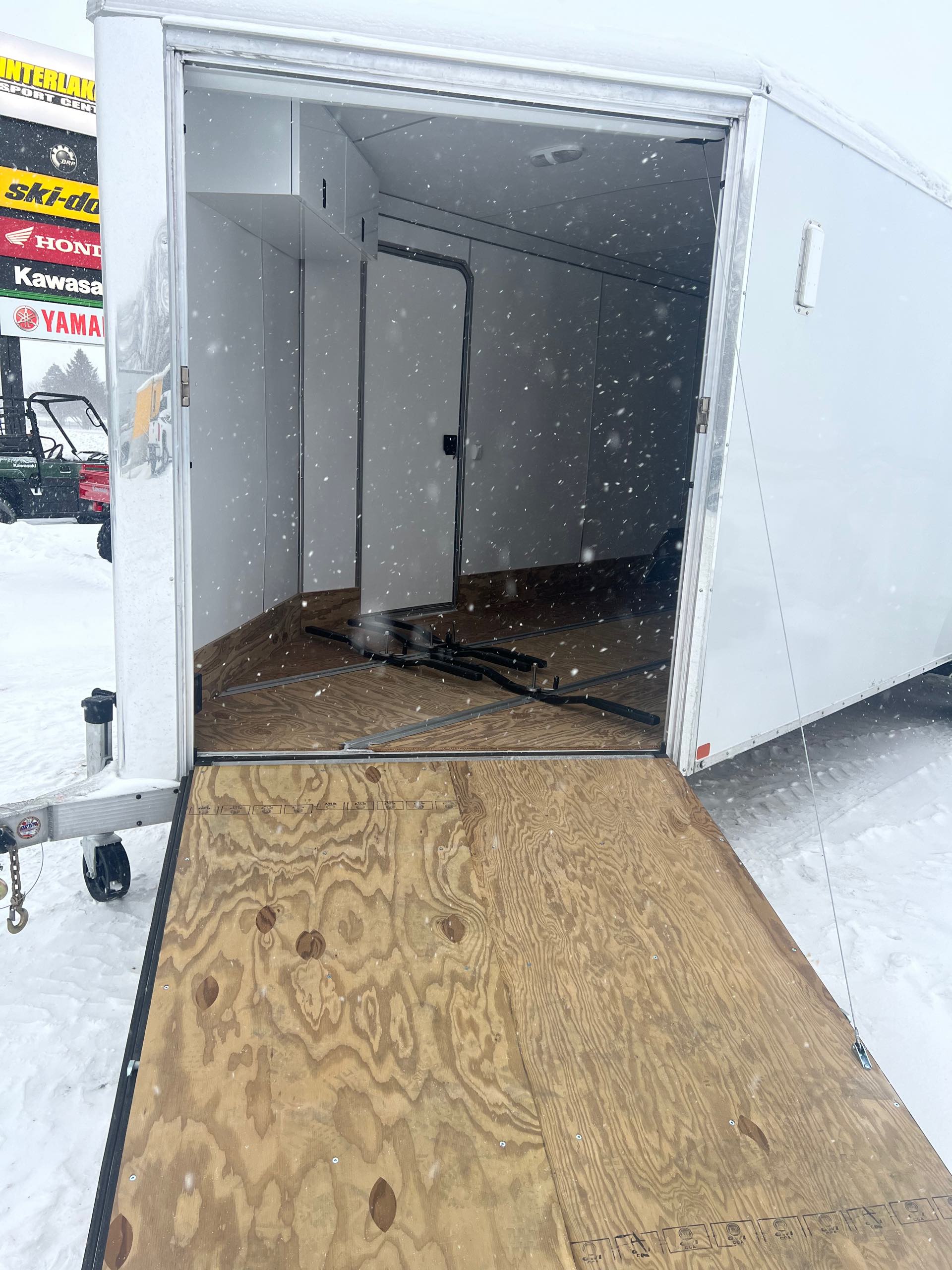 2023 Triton PRT2475EB7 24'x7.5' - Photo 7