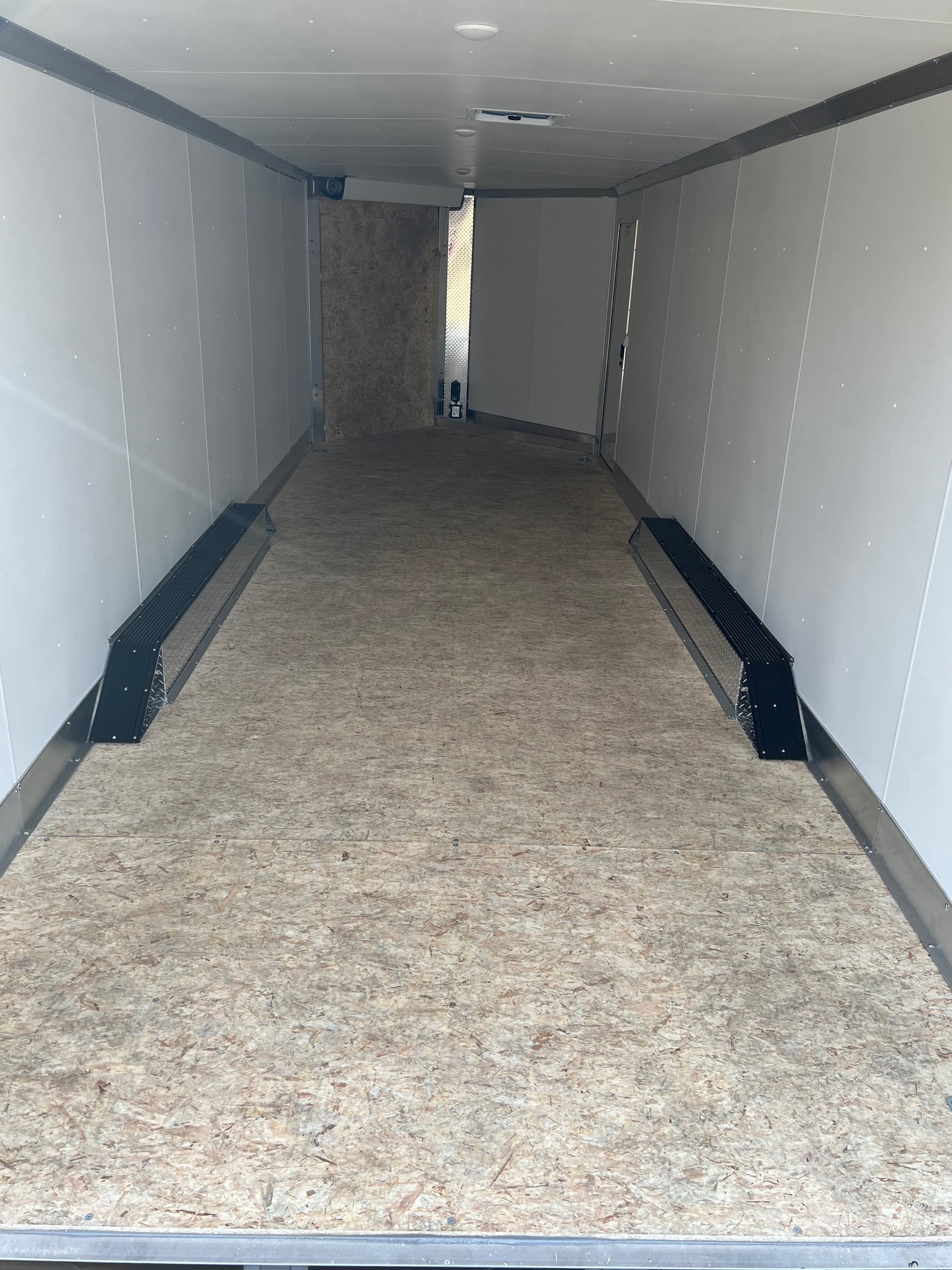 2023 Mission Trailers MCH 8.5 X 24-AS DEMO - Photo 7