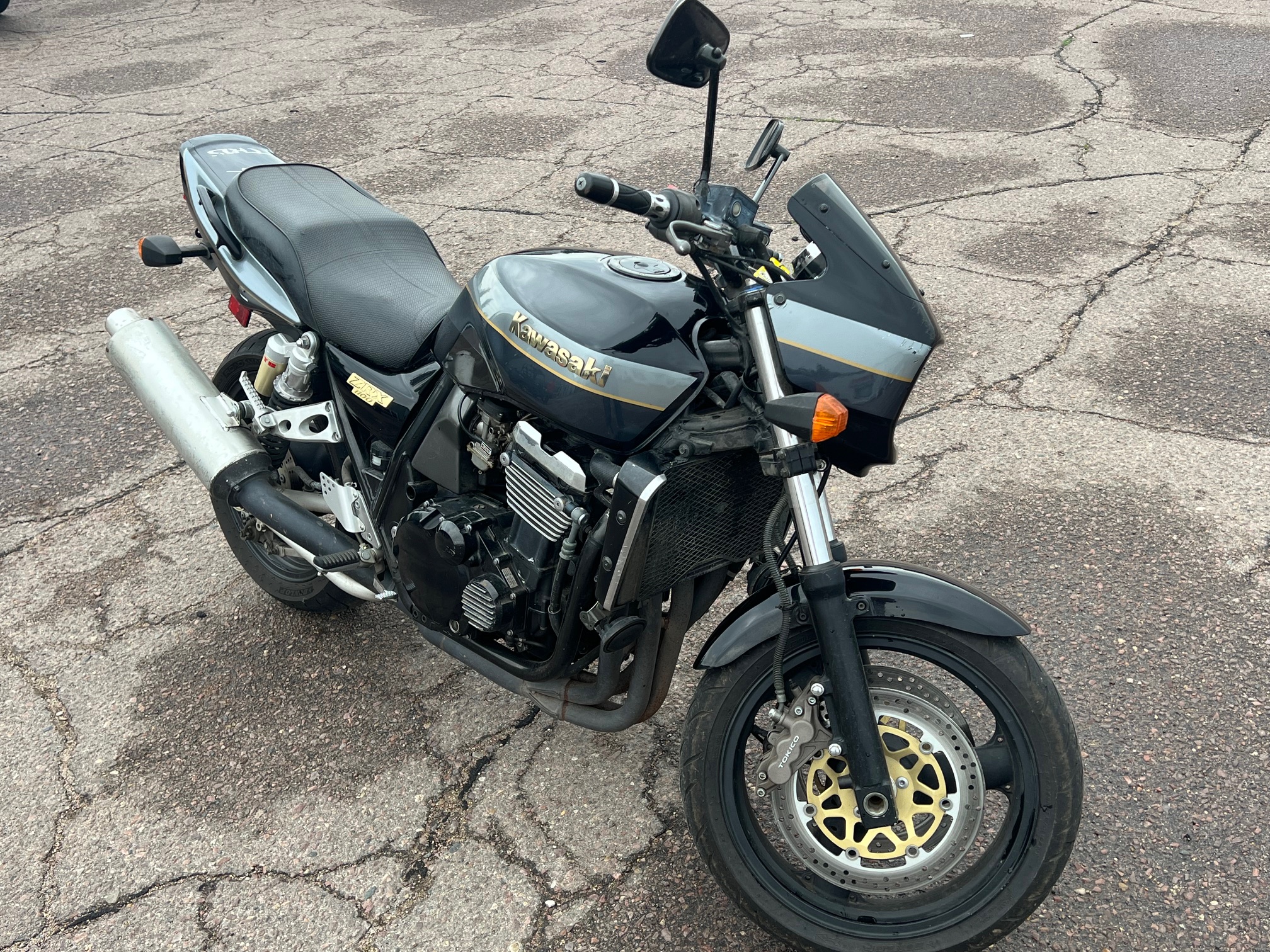 2000 Kawasaki ZRX1100 - Photo 2