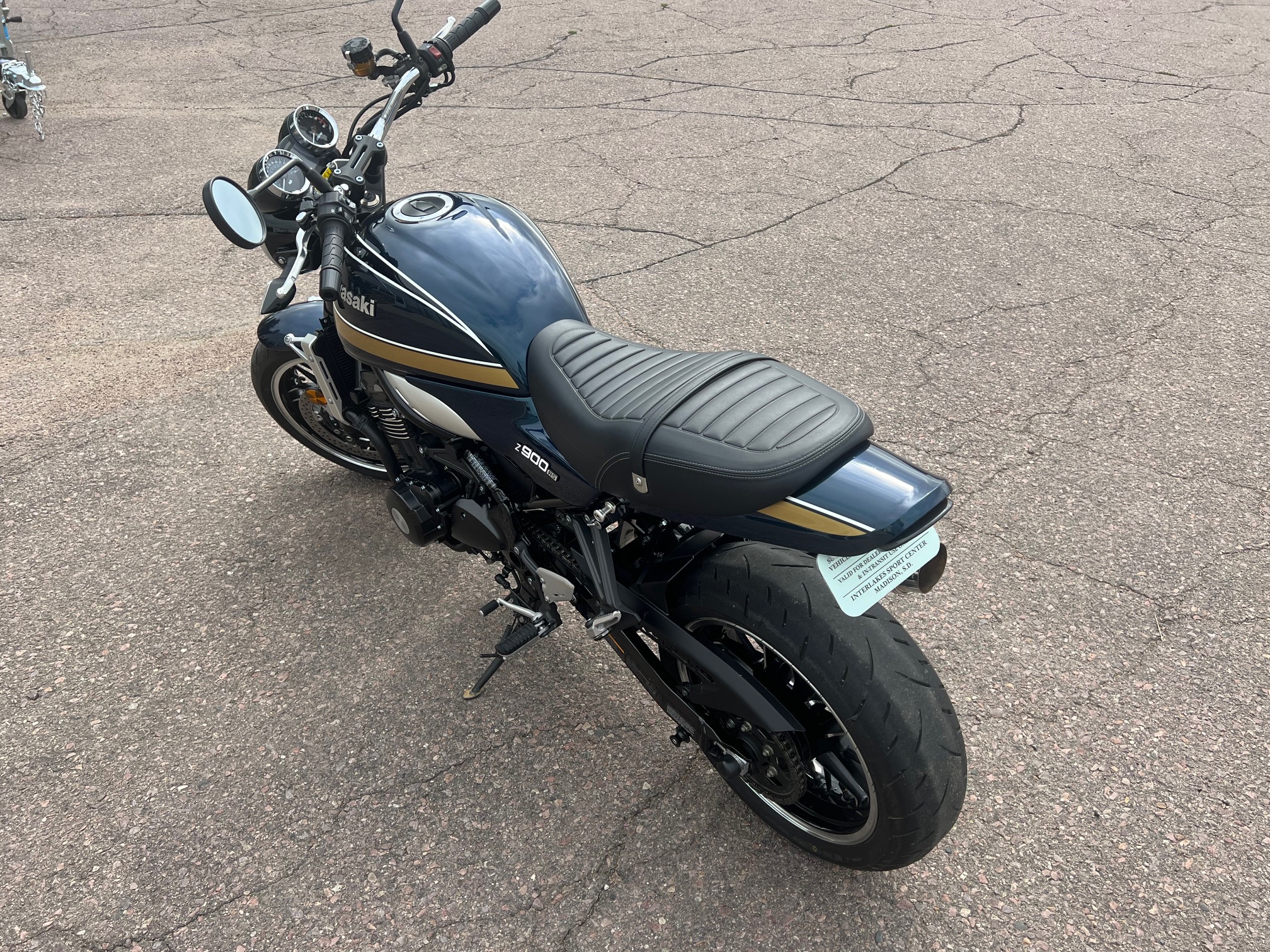 2022 Kawasaki Z900RS - Photo 2