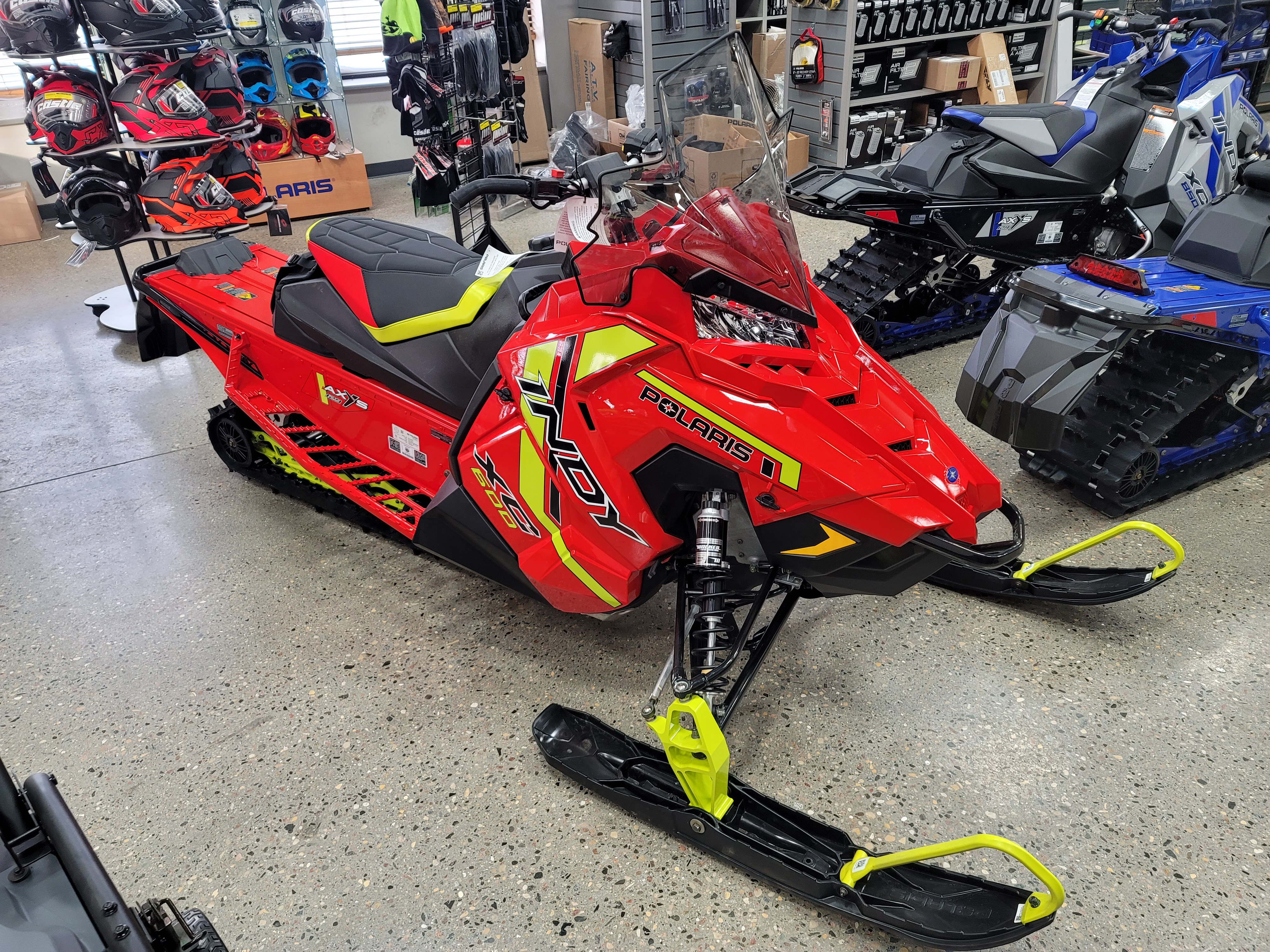 600 Denier Black and Gray trailerable. Super Quality Full-fit Snowmobile Cover fits Polaris 600 Indy XC 137 for Model Years 2020-2020