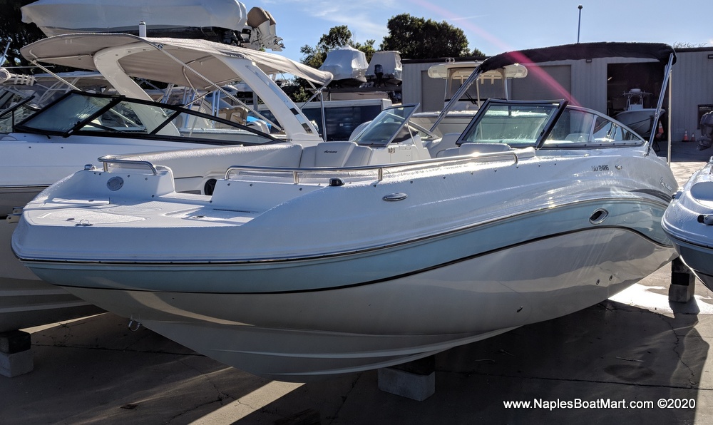 21 Hurricane 2486 Ob For Sale In Naples Fl Naples Boat Mart Naples Fl 239 643 2292