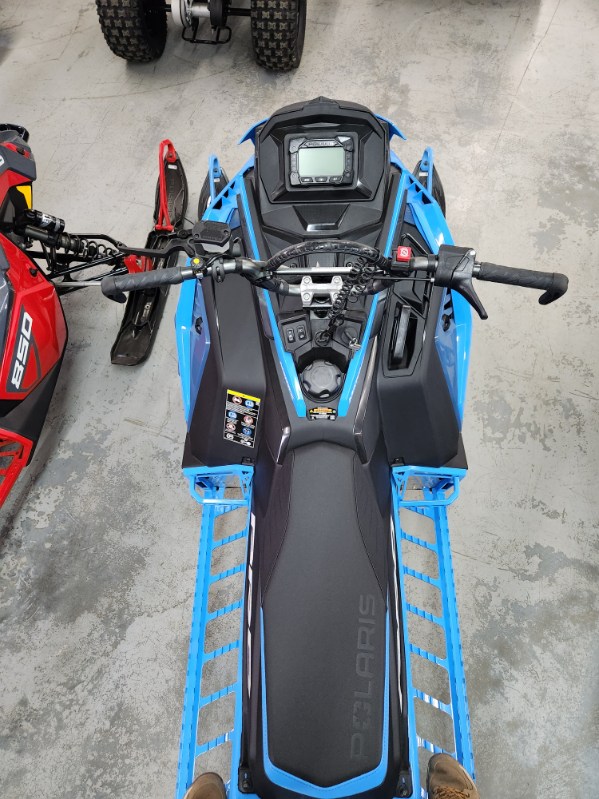 2024 Polaris 850 PRO RMK 155 - Photo 7