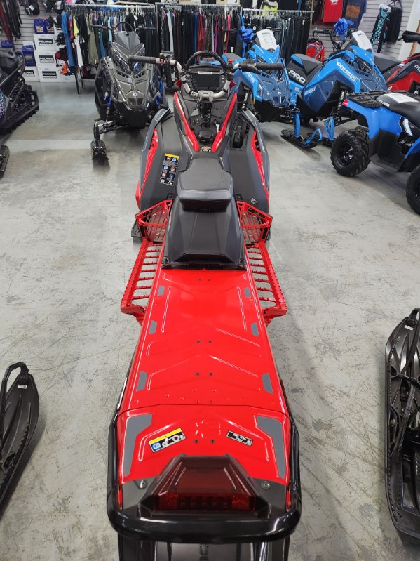 2024 Polaris 850 PRO RMK Slash 165 - Photo 6