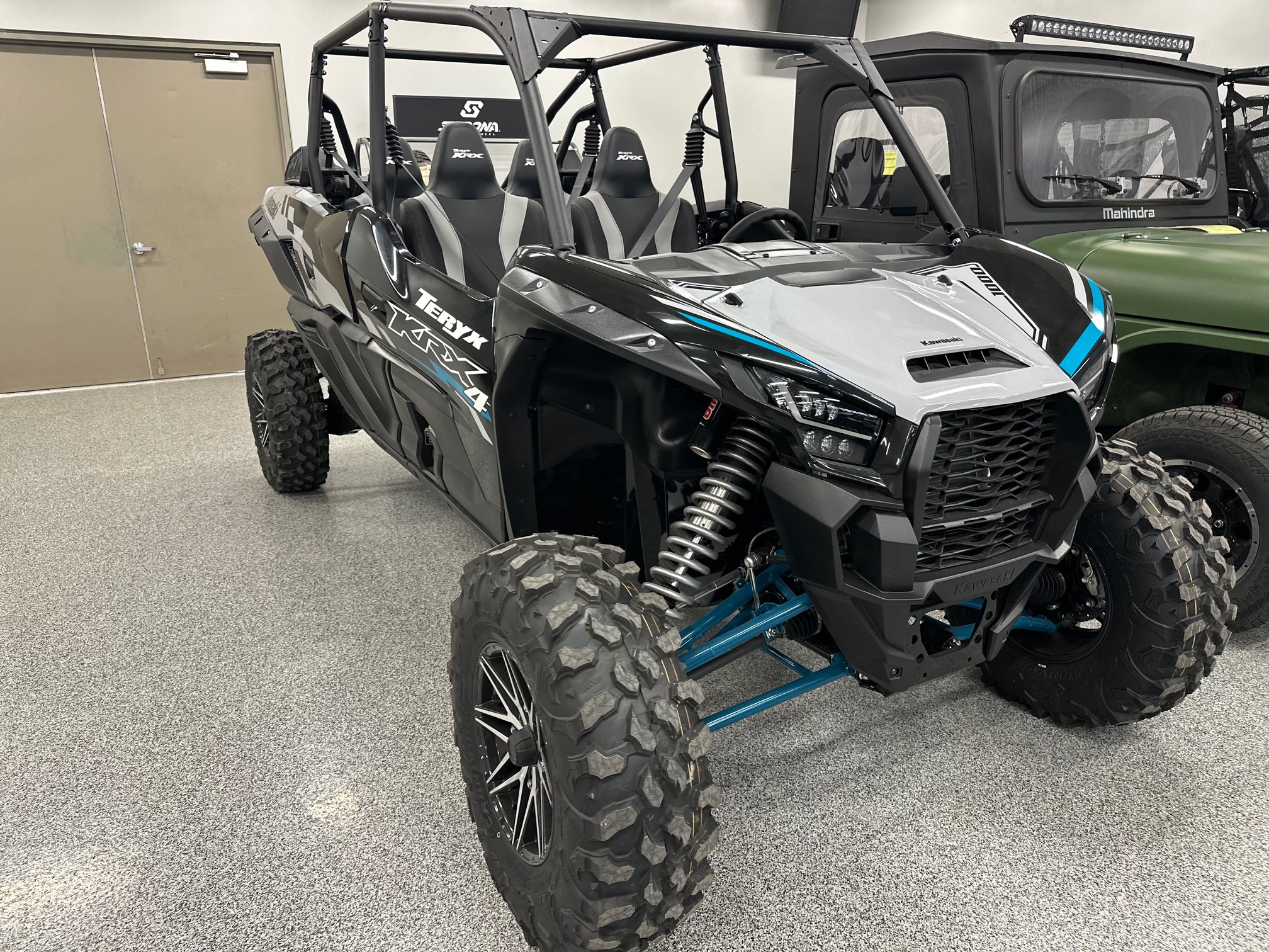 2025 Kawasaki Teryx KRX4 1000 - Photo 3