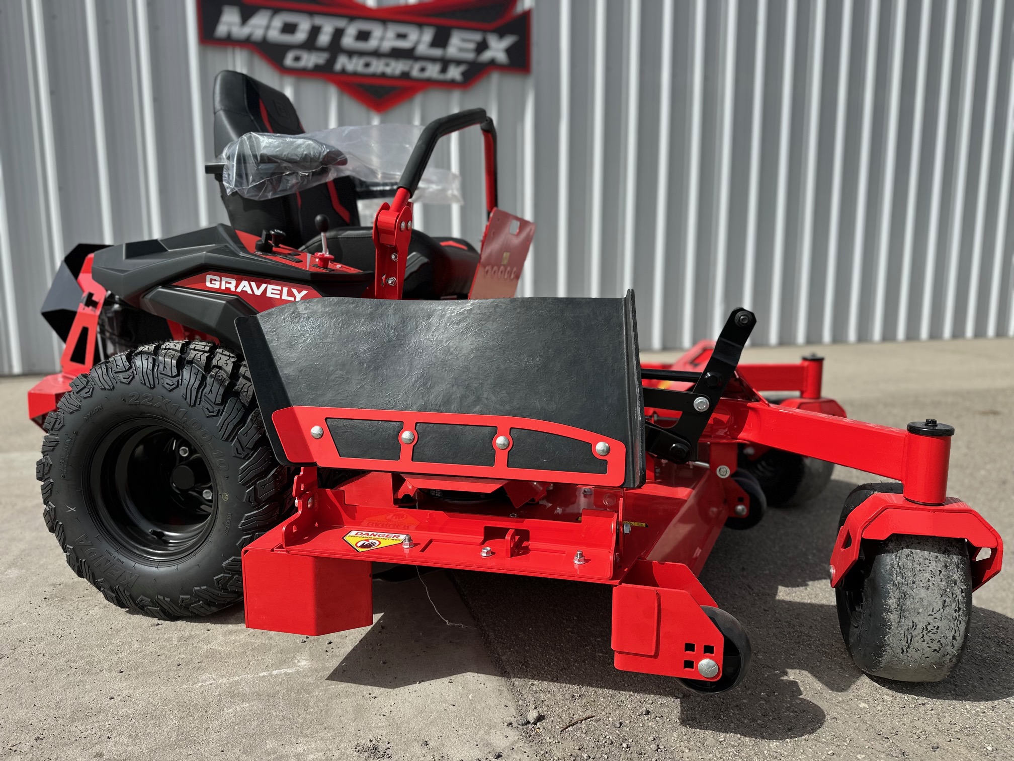 2025 Gravely ZT HD 60 in. Kawasaki FR730V 24 hp - Photo 2