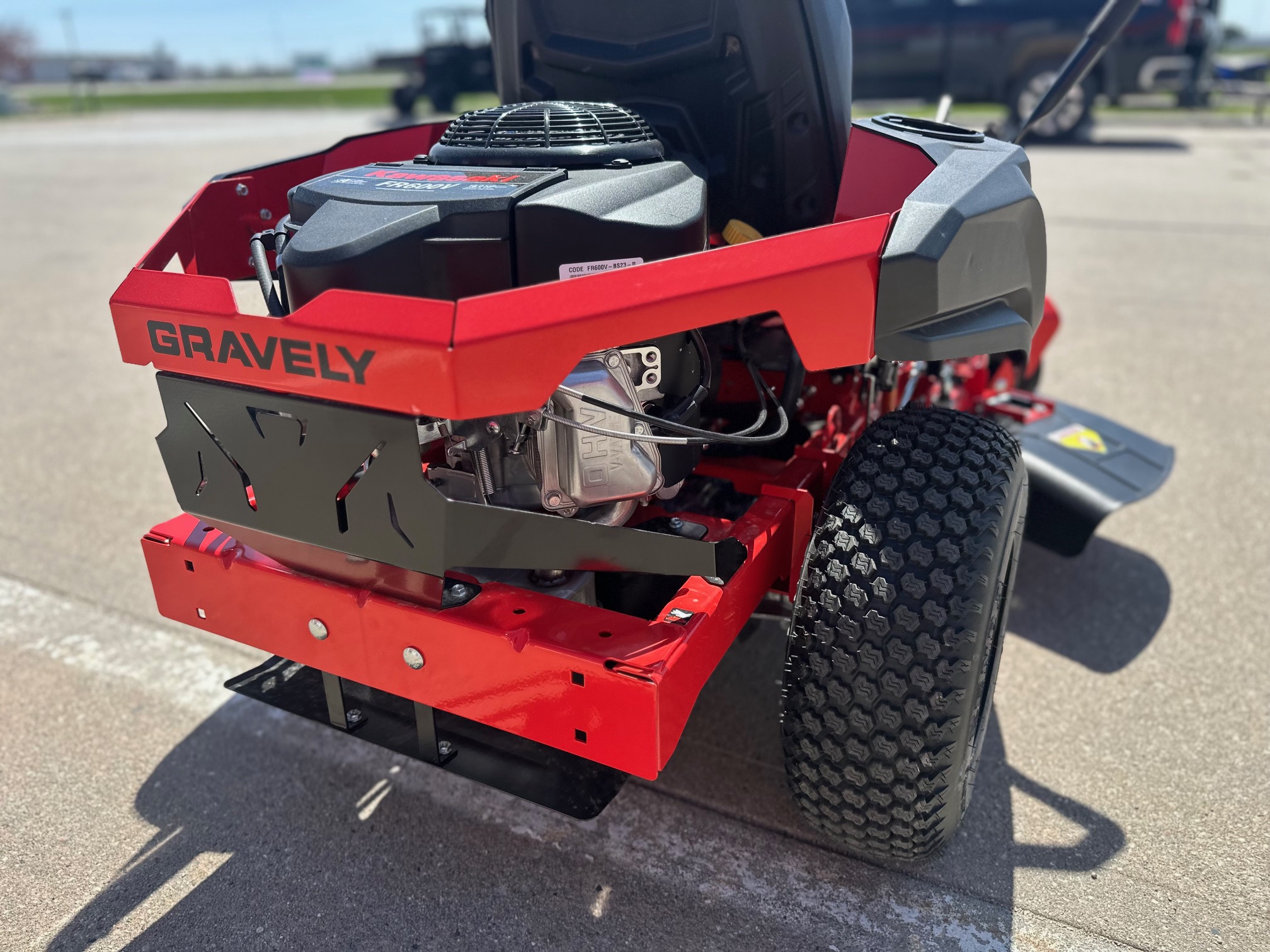 2025 Gravely ZT 34 in. Kawasaki FR600V 18 hp - Photo 7