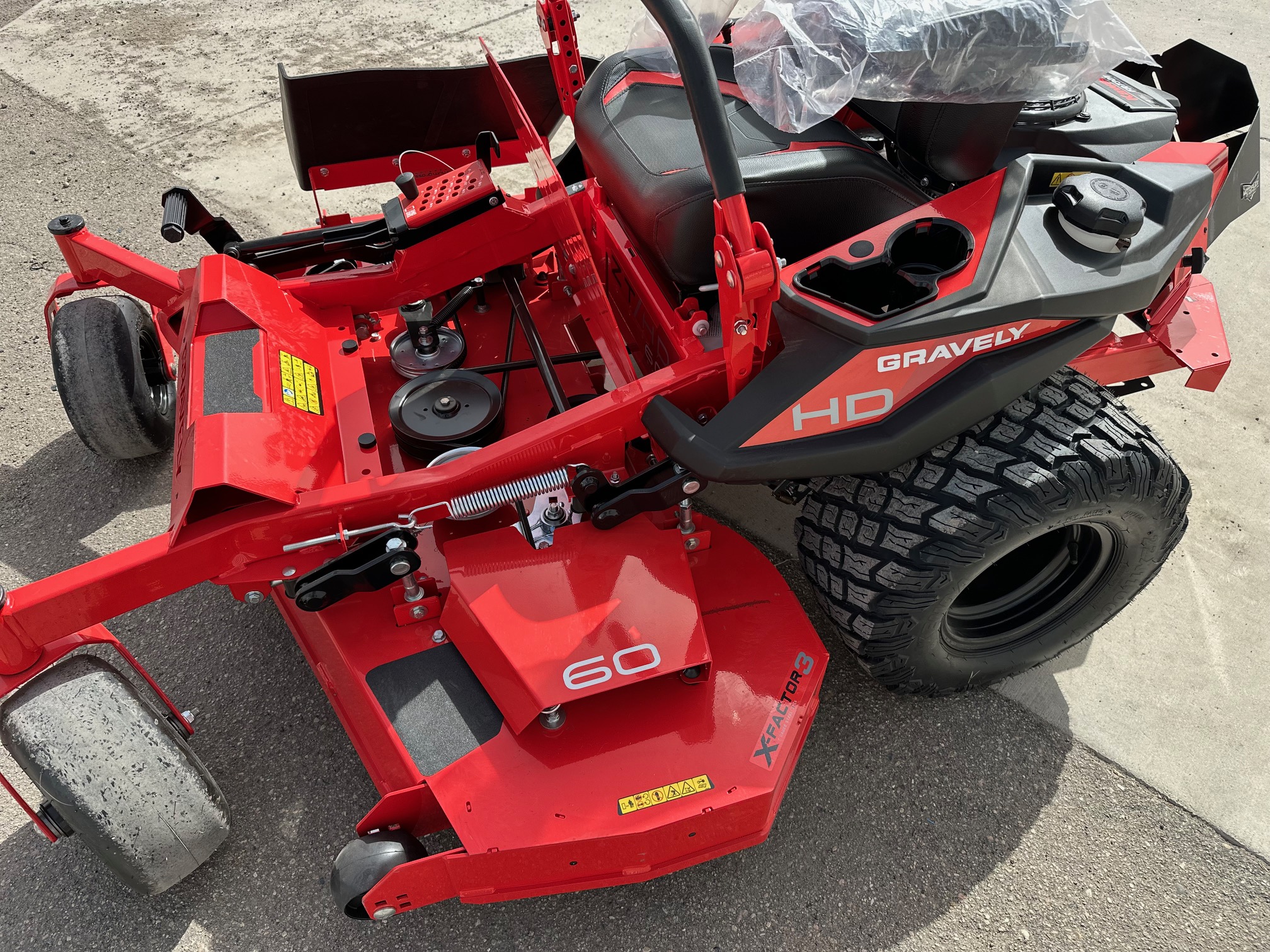 2025 Gravely ZT HD 60 in. Kawasaki FR730V 24 hp - Photo 4