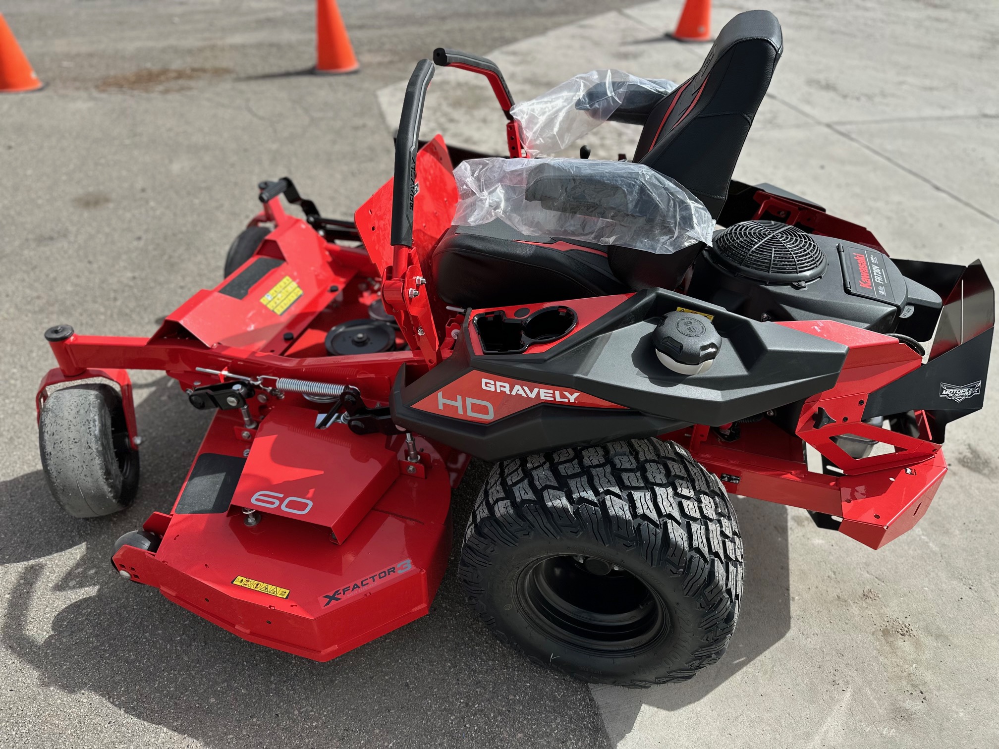 2025 Gravely ZT HD 60 in. Kawasaki FR730V 24 hp - Photo 10