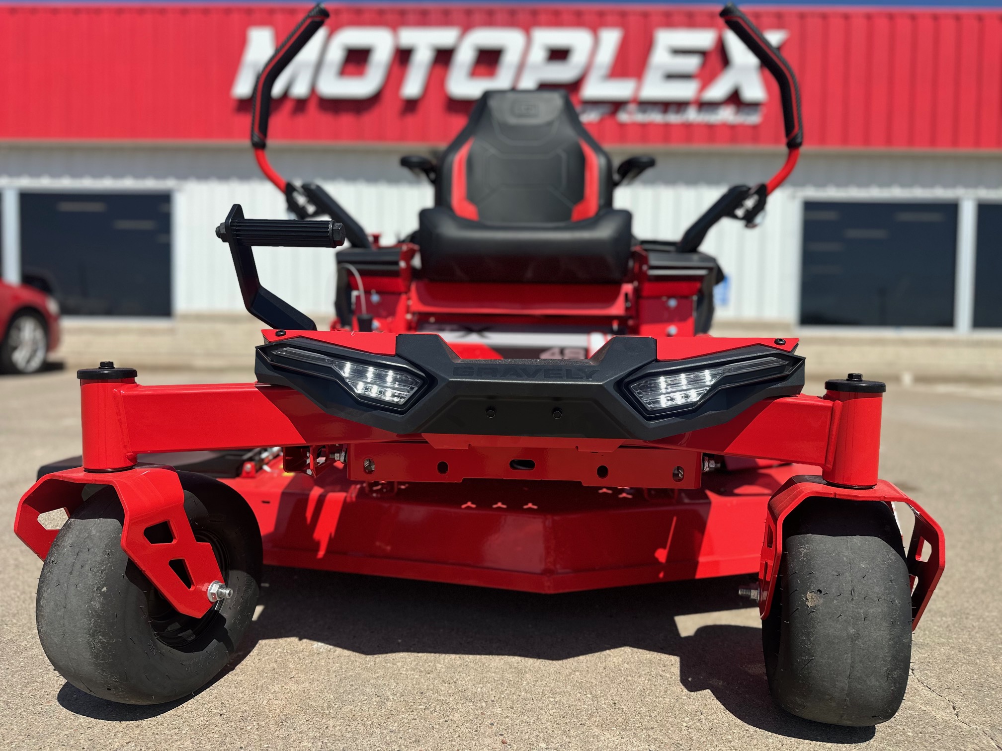2025 Gravely ZT X 48 in. Kawasaki FR651V 21.5 hp - Photo 2
