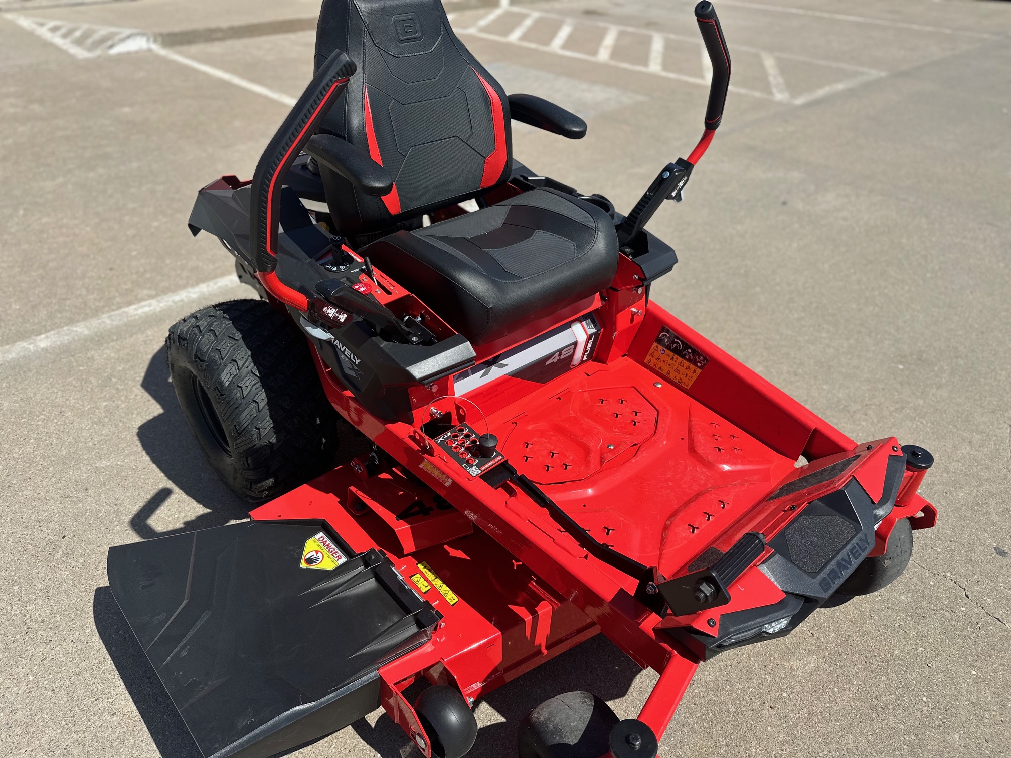 2025 Gravely ZT X 48 in. Kawasaki FR651V 21.5 hp - Photo 9