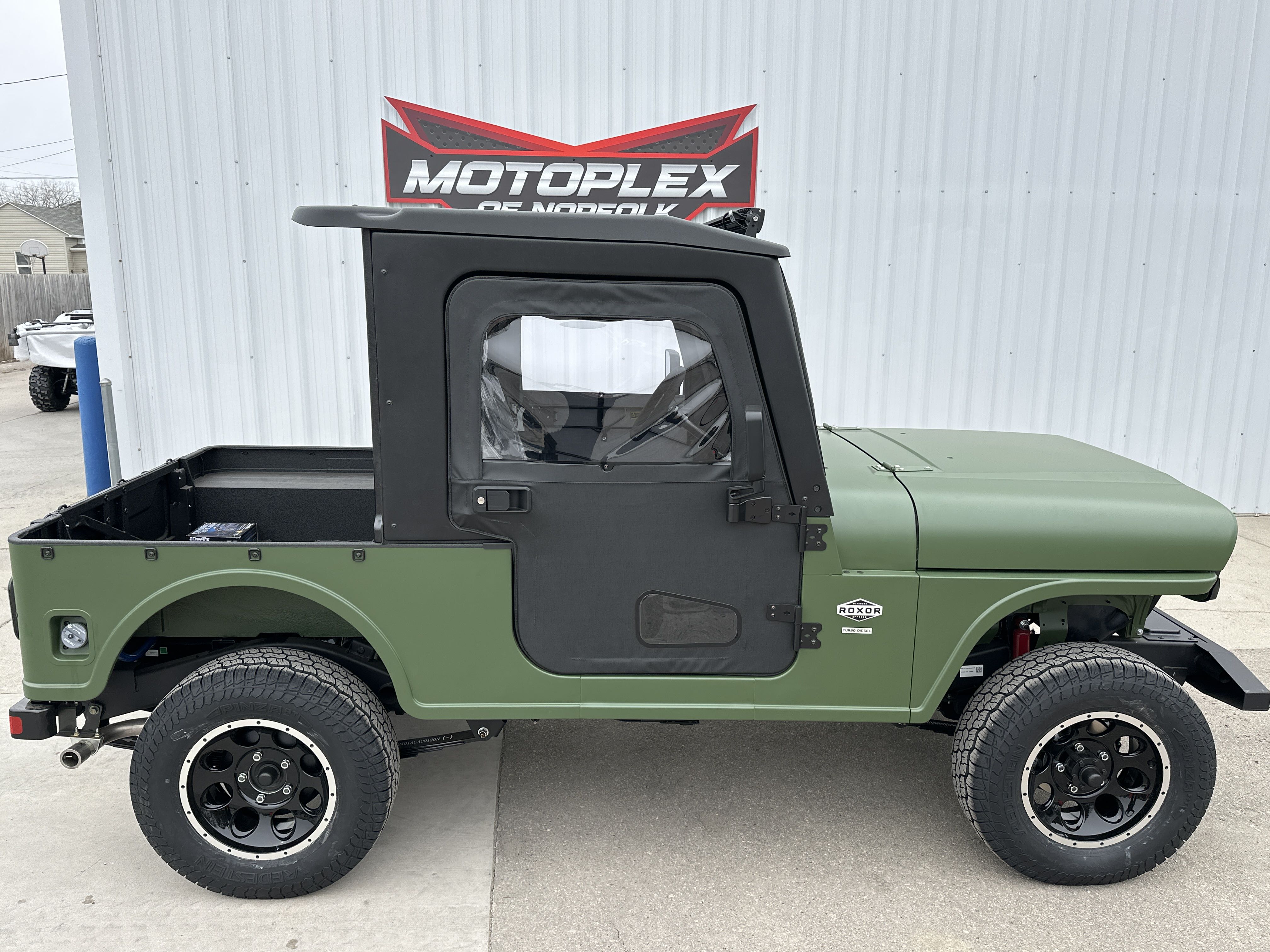 2024 Mahindra ROXOR All Weather Cab