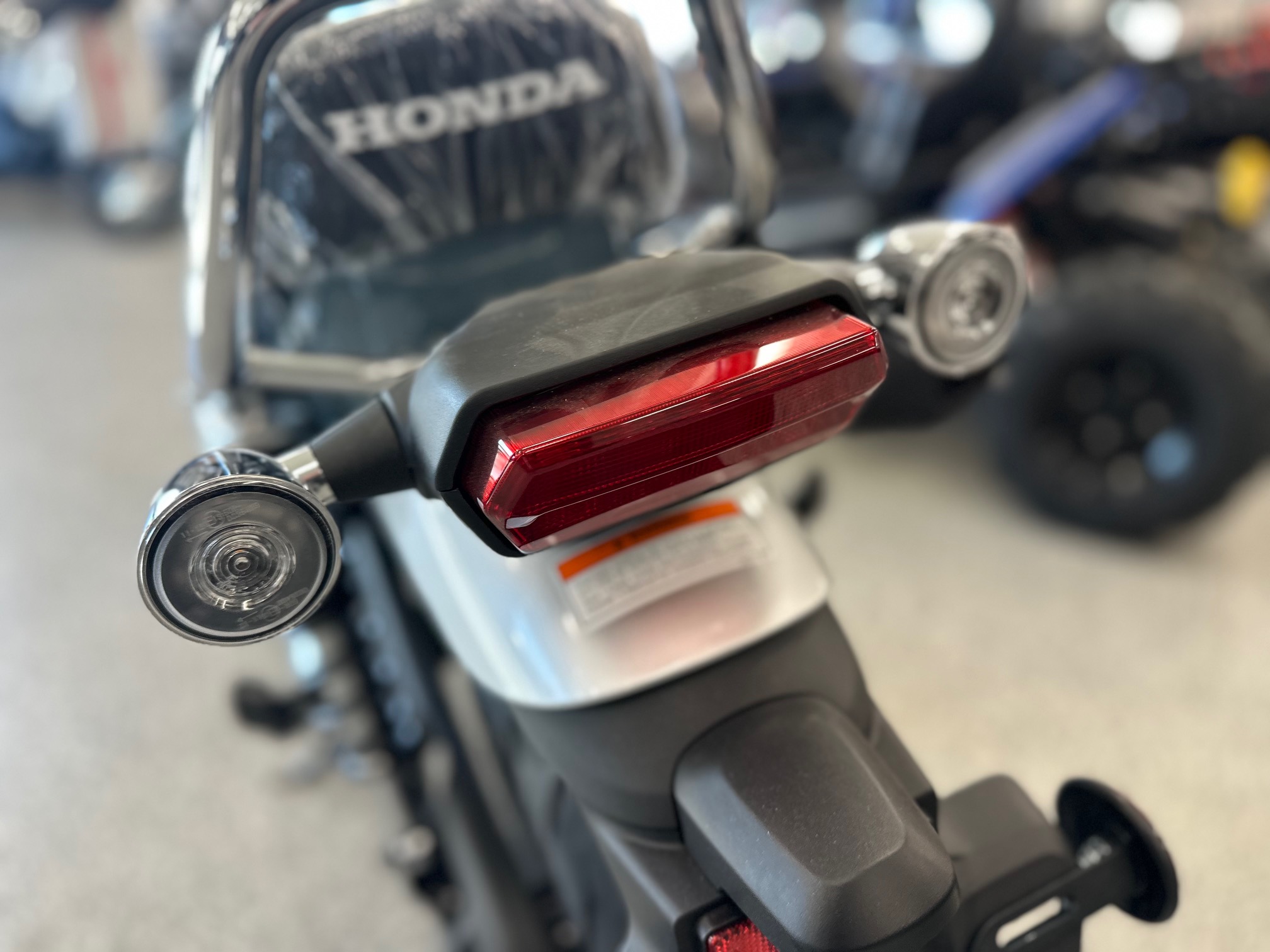 2025 Honda Dax 125 - Photo 5