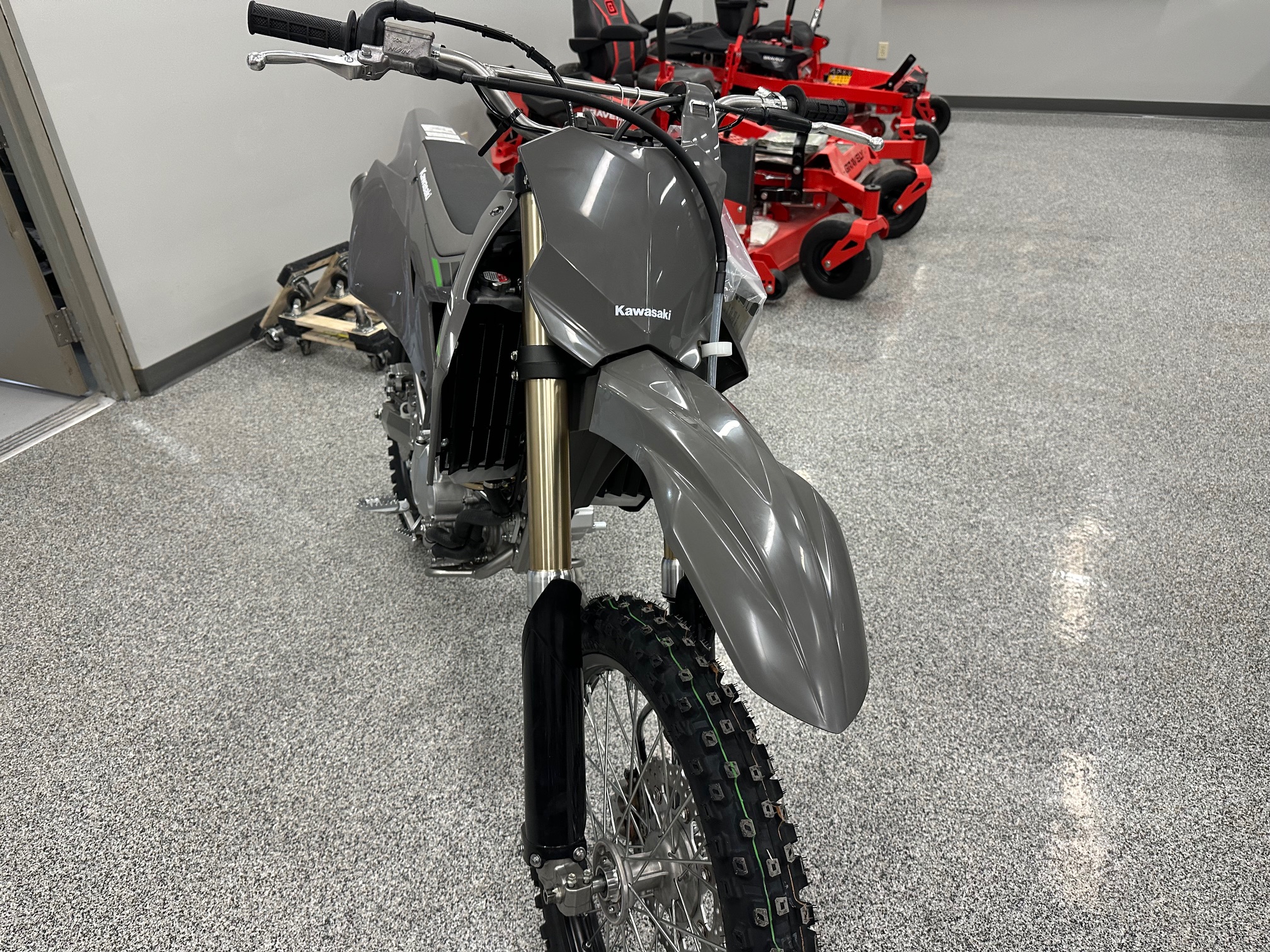 2025 Kawasaki KLX 230R S - Photo 10