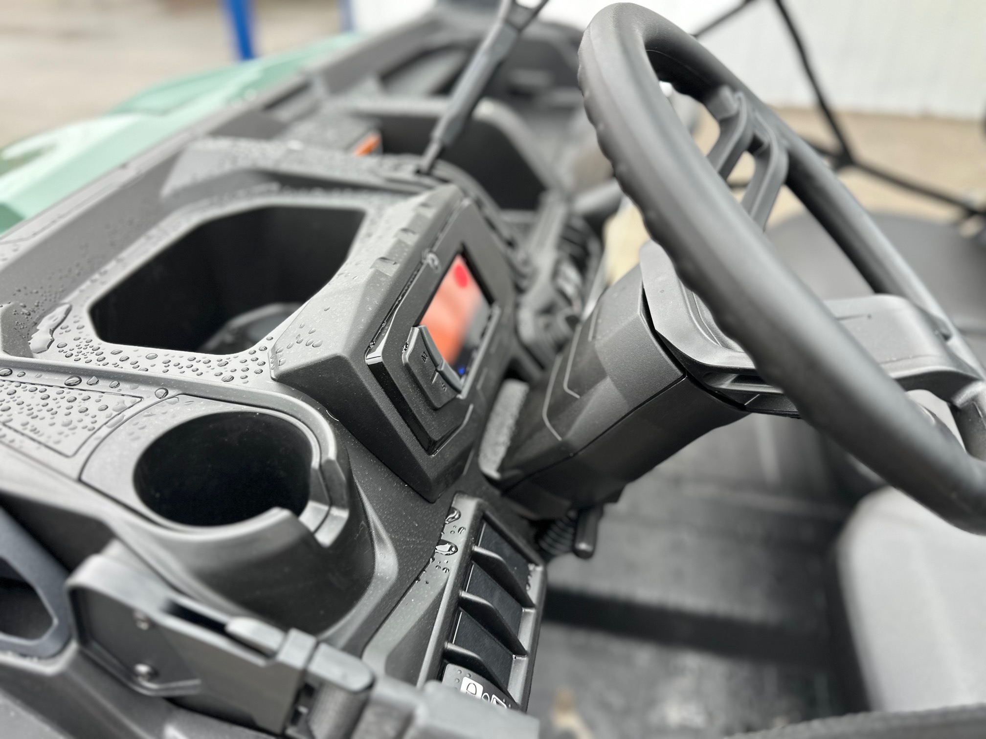 2025 Can-Am Defender DPS HD7 - Photo 2