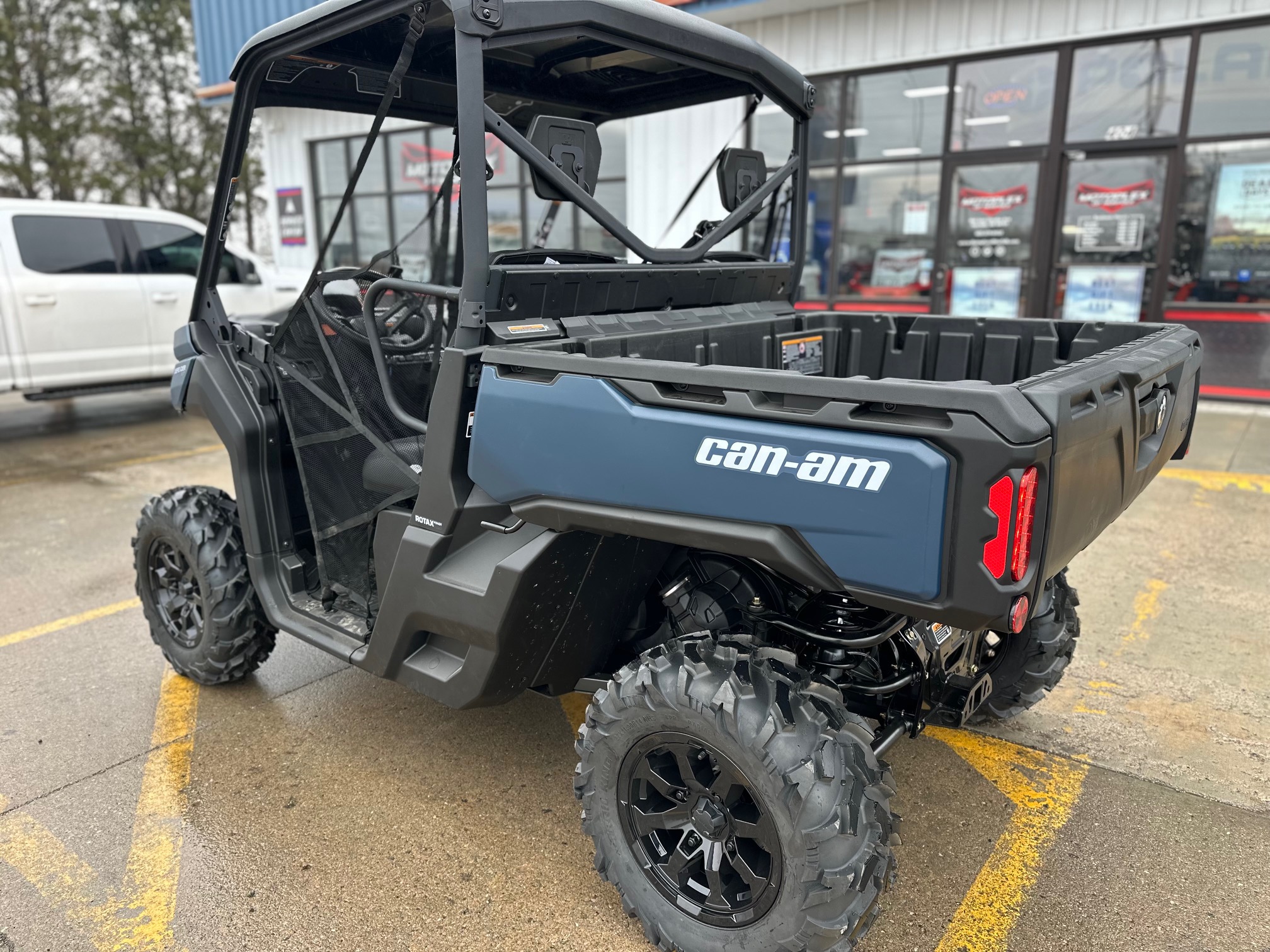2025 Can-Am Defender XT HD10 - Photo 10