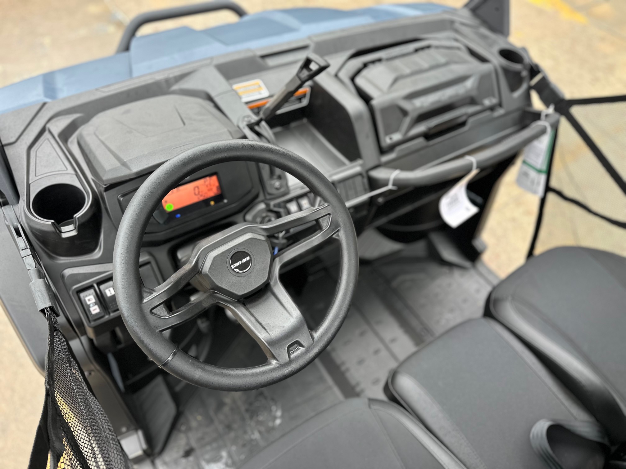 2025 Can-Am Defender XT HD10 - Photo 11