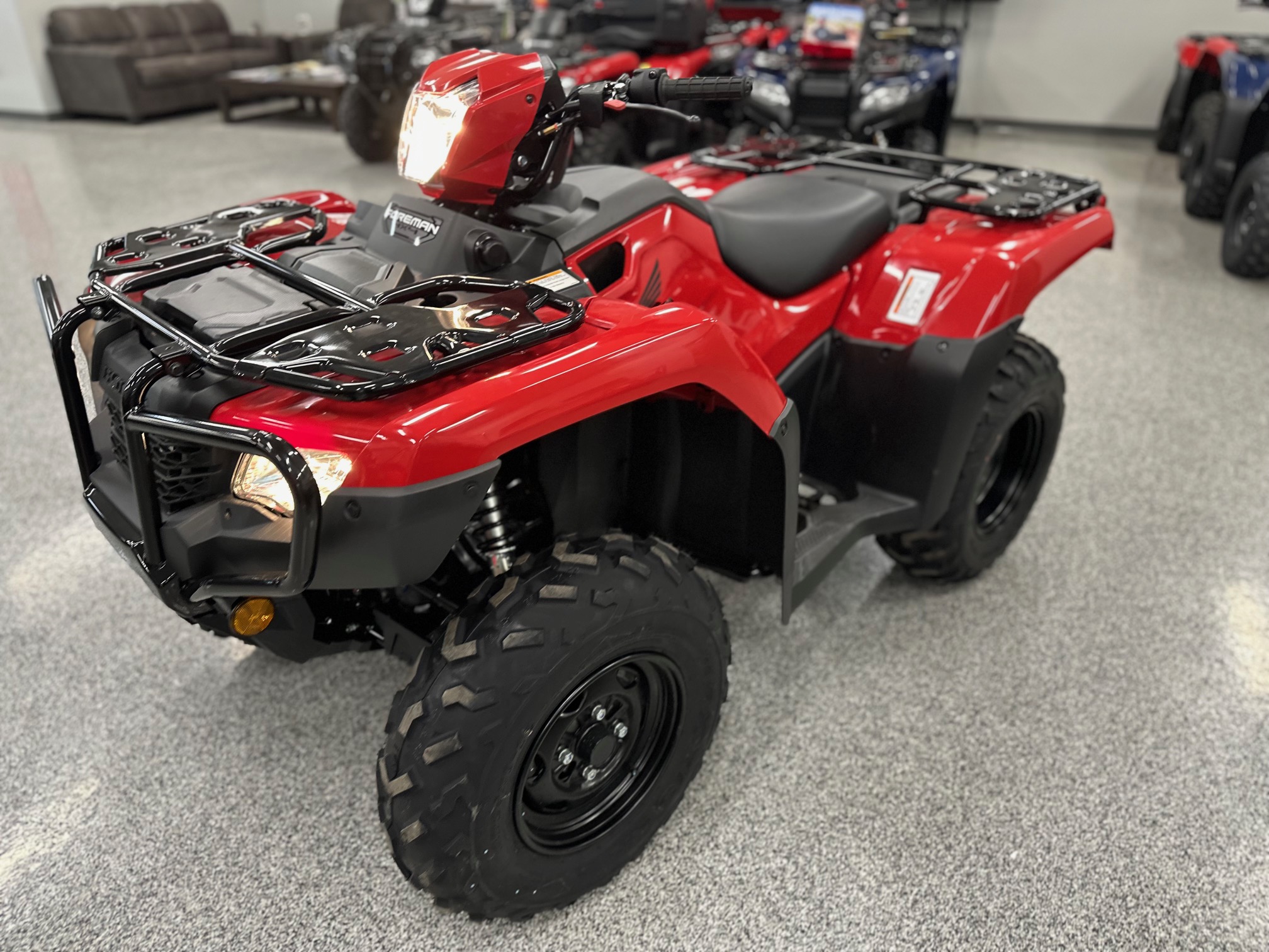 2025 Honda FourTrax Foreman 4x4 - Photo 2