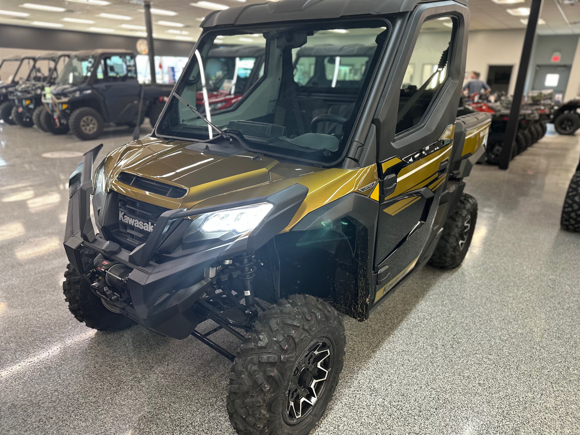 2025 Kawasaki RIDGE Limited HVAC - Photo 5