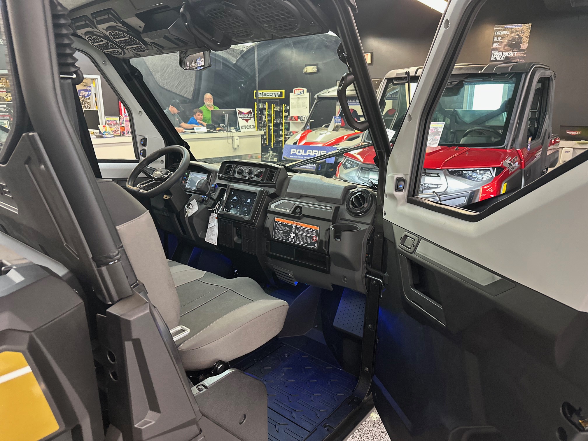 2025 Kawasaki RIDGE Limited HVAC - Photo 12