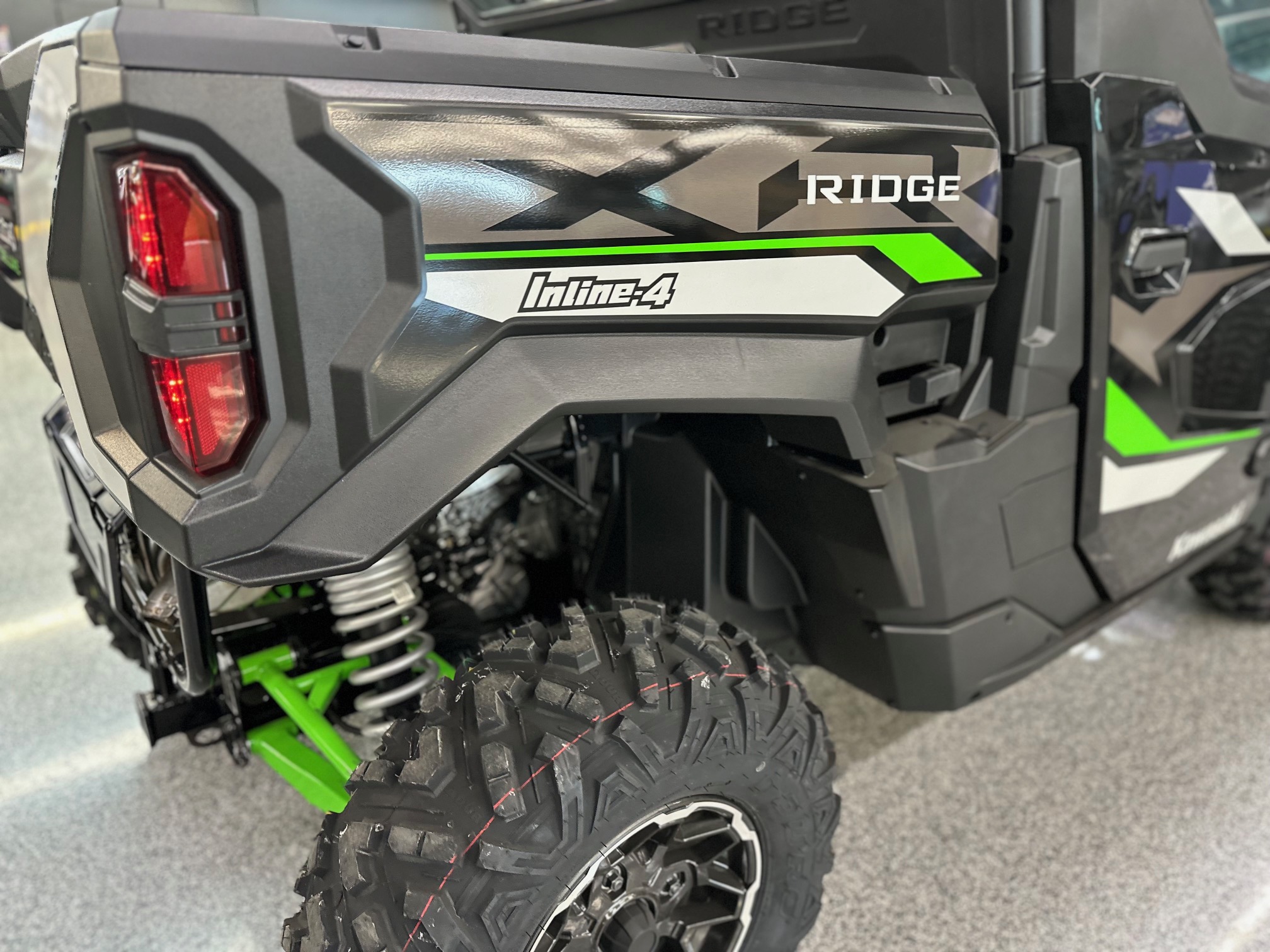 2025 Kawasaki RIDGE XR Deluxe HVAC - Photo 10