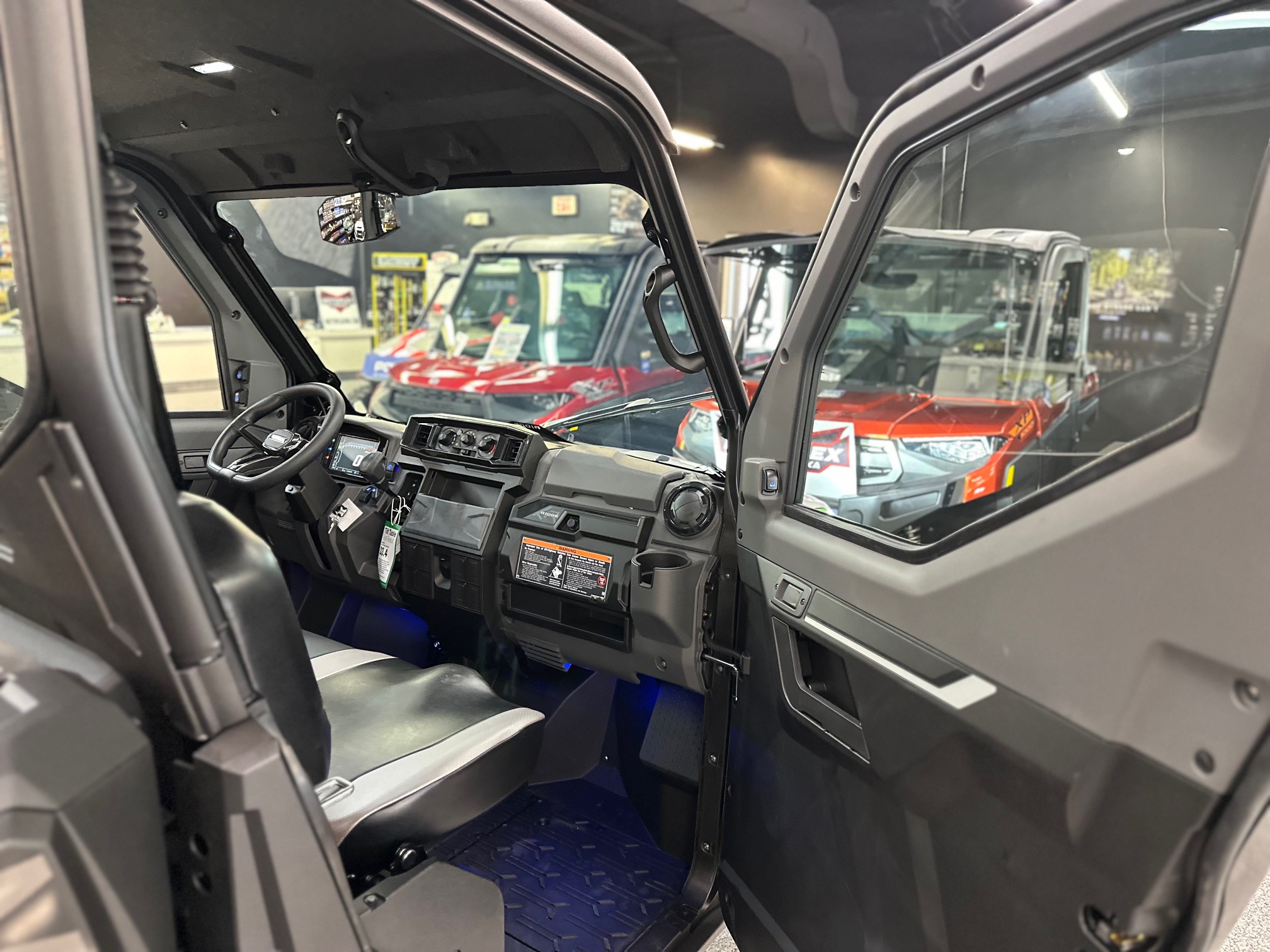 2025 Kawasaki RIDGE XR Deluxe HVAC - Photo 11