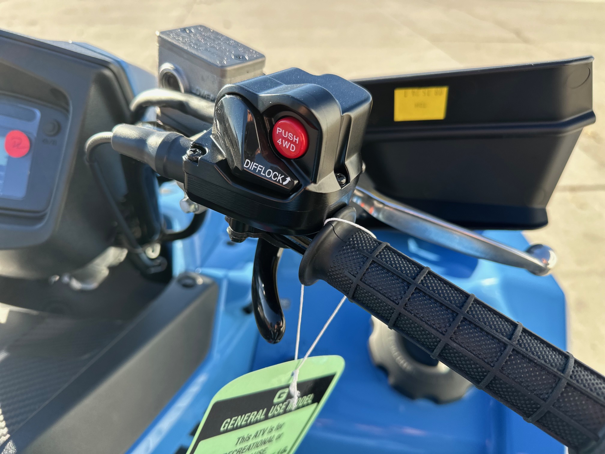 2025 Suzuki KingQuad 750AXI Power Steering SE - Photo 9