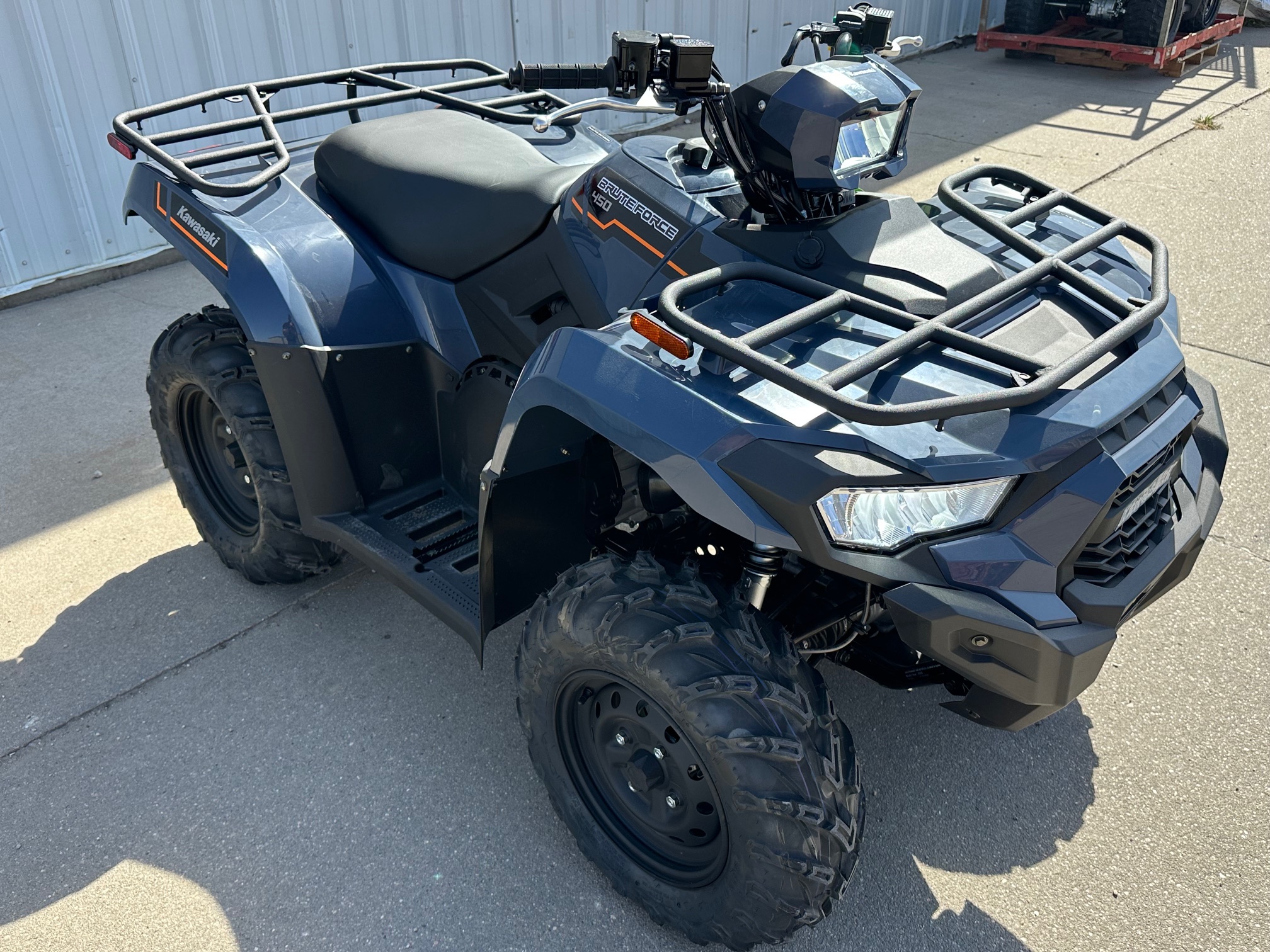 2025 Kawasaki Brute Force 450 4x4 - Photo 6