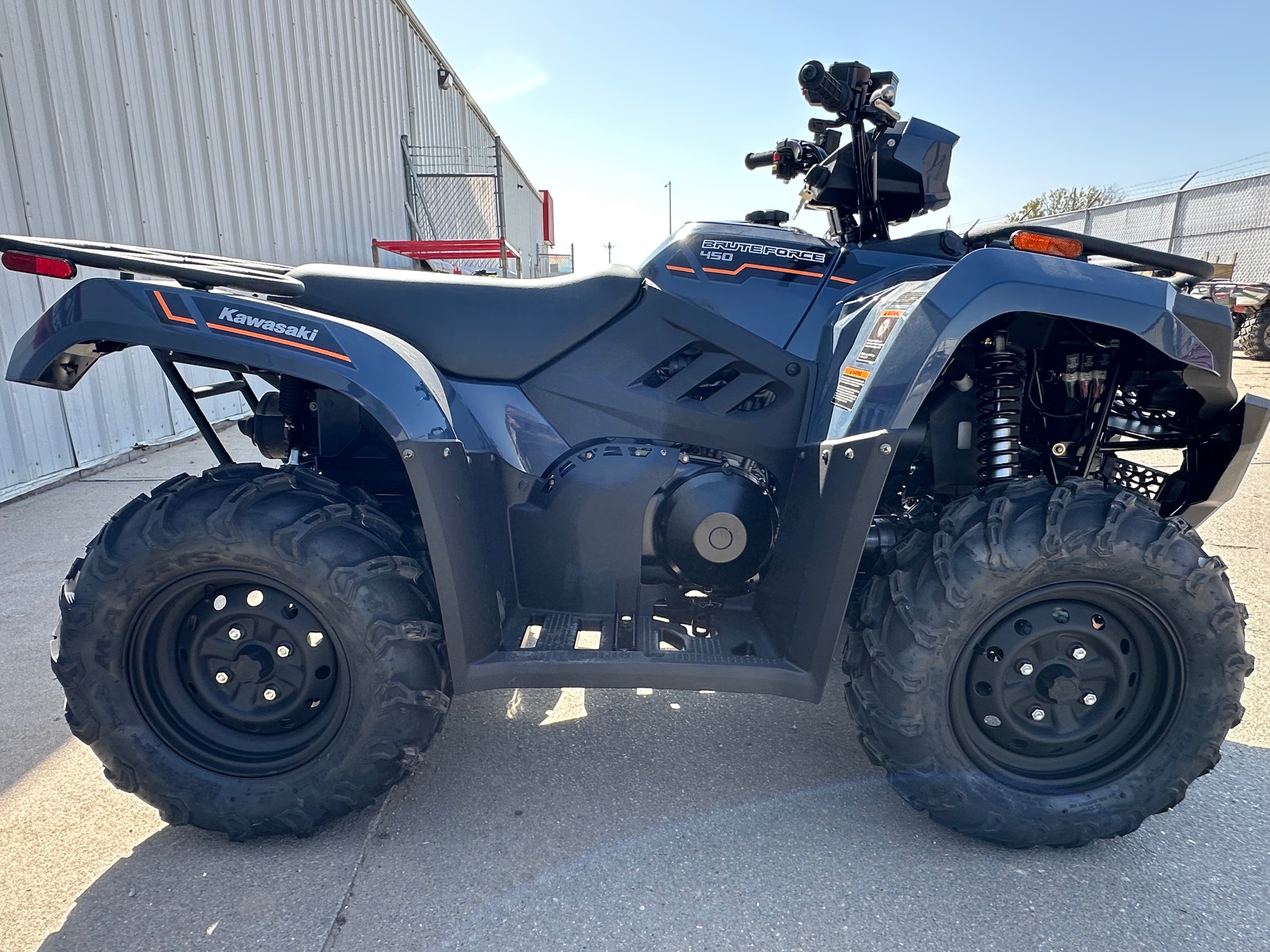 2025 Kawasaki Brute Force 450 4x4 - Photo 7