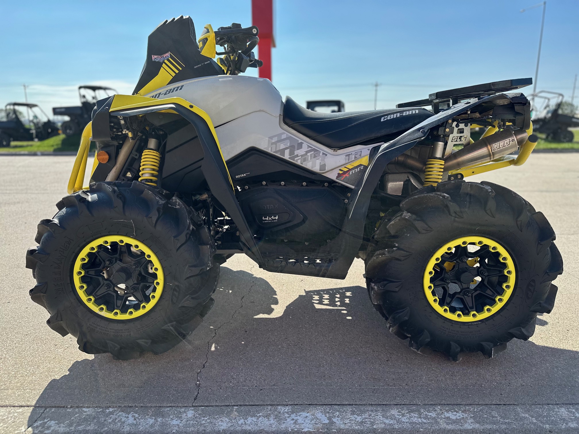 2020 Can-Am Renegade X MR 570 - Photo 6