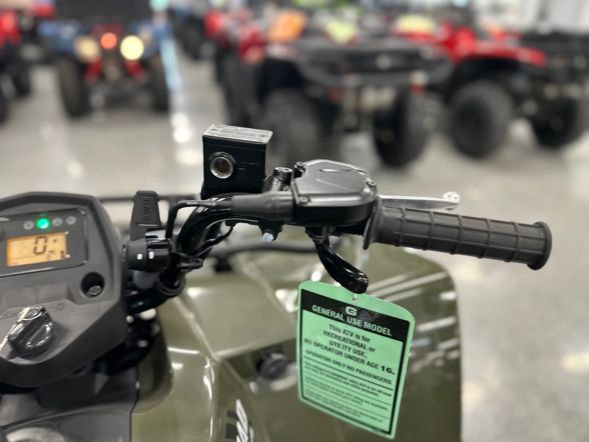 2025 Suzuki KingQuad 400FSi - Photo 9