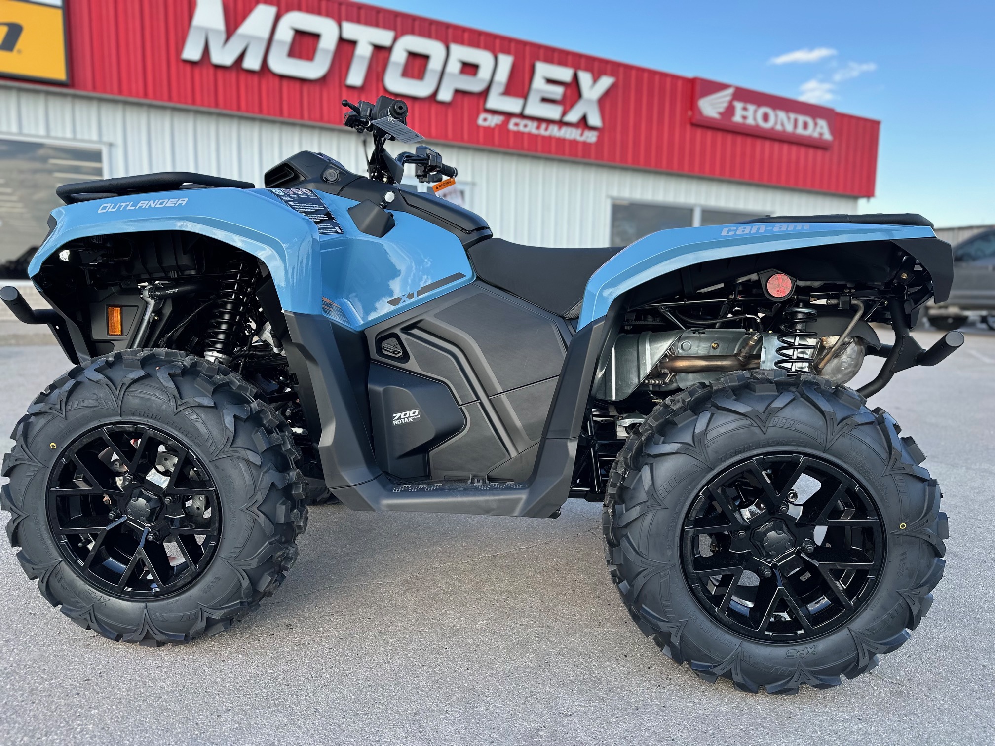 2026 Can-Am Outlander XT 700