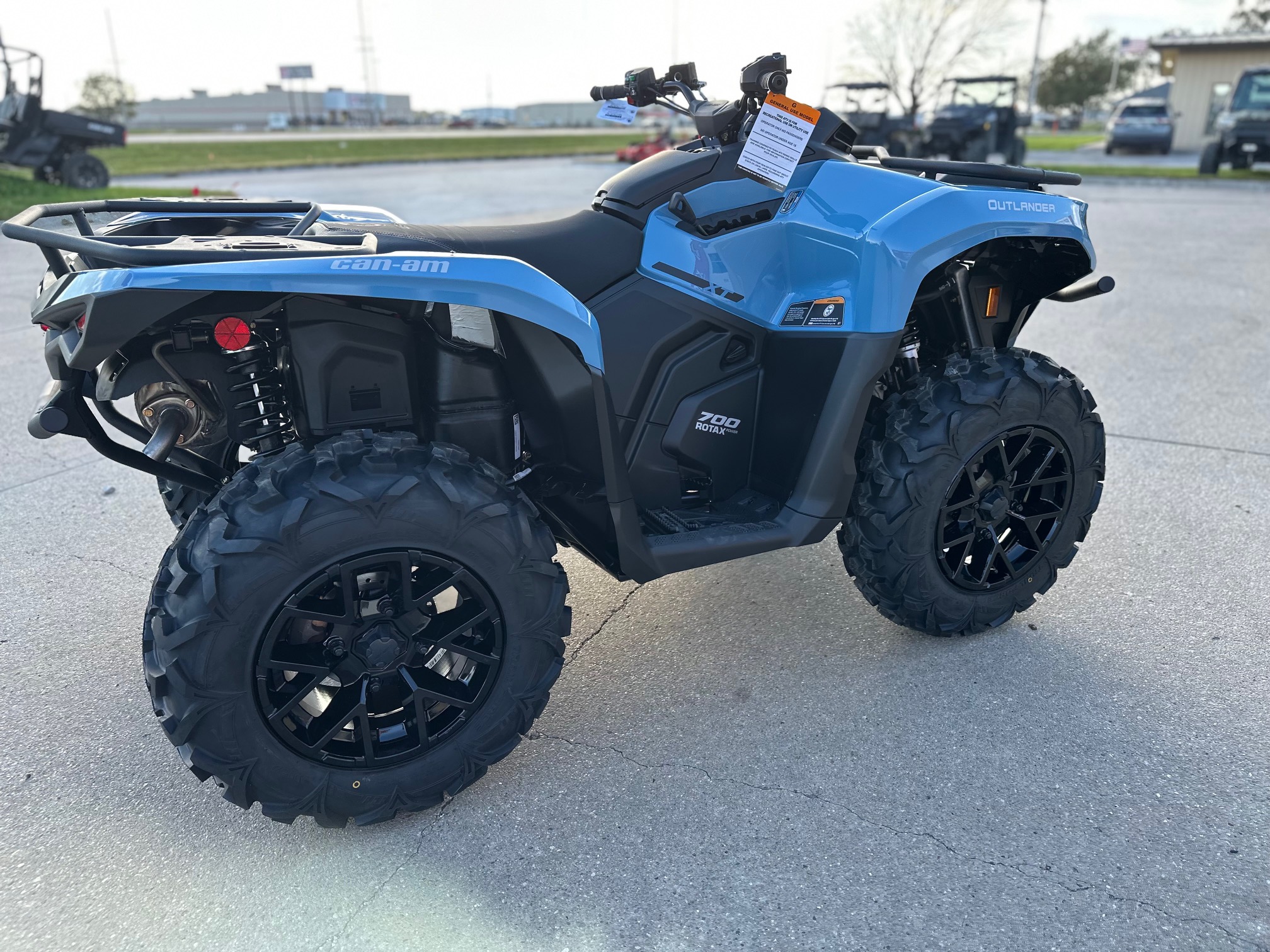 2026 Can-Am Outlander XT 700 - Photo 5