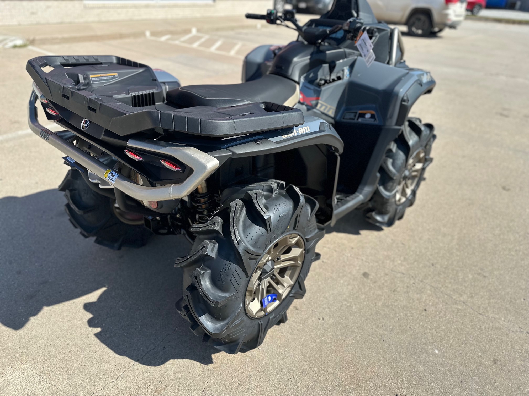 2026 Can-Am Outlander X MR 850 - Photo 11