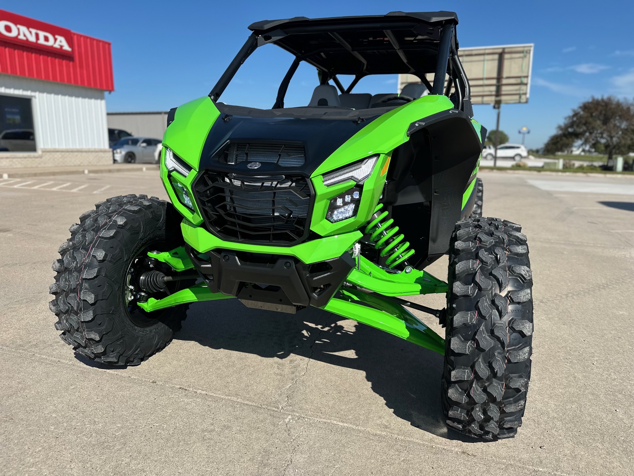 2026 Kawasaki Teryx5 H2 Deluxe eS - Photo 4