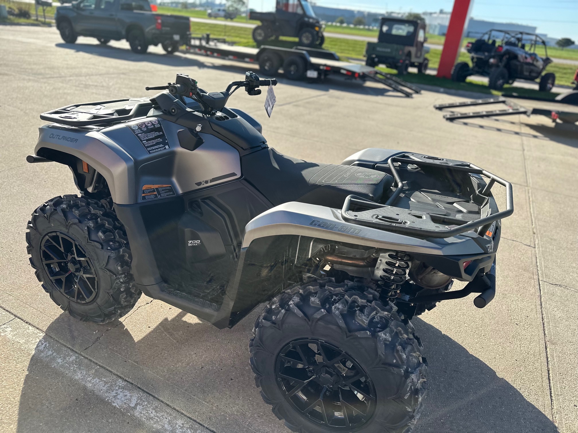2026 Can-Am Outlander XT 700 - Photo 7