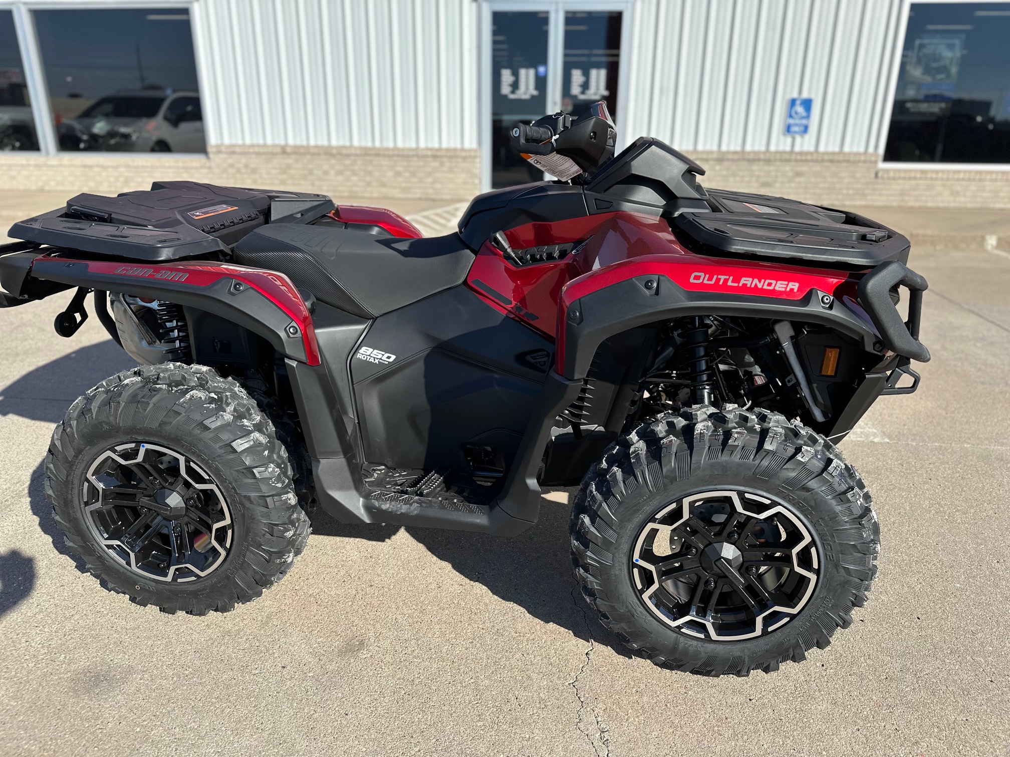 2026 Can-Am Outlander XT 850 - Photo 2