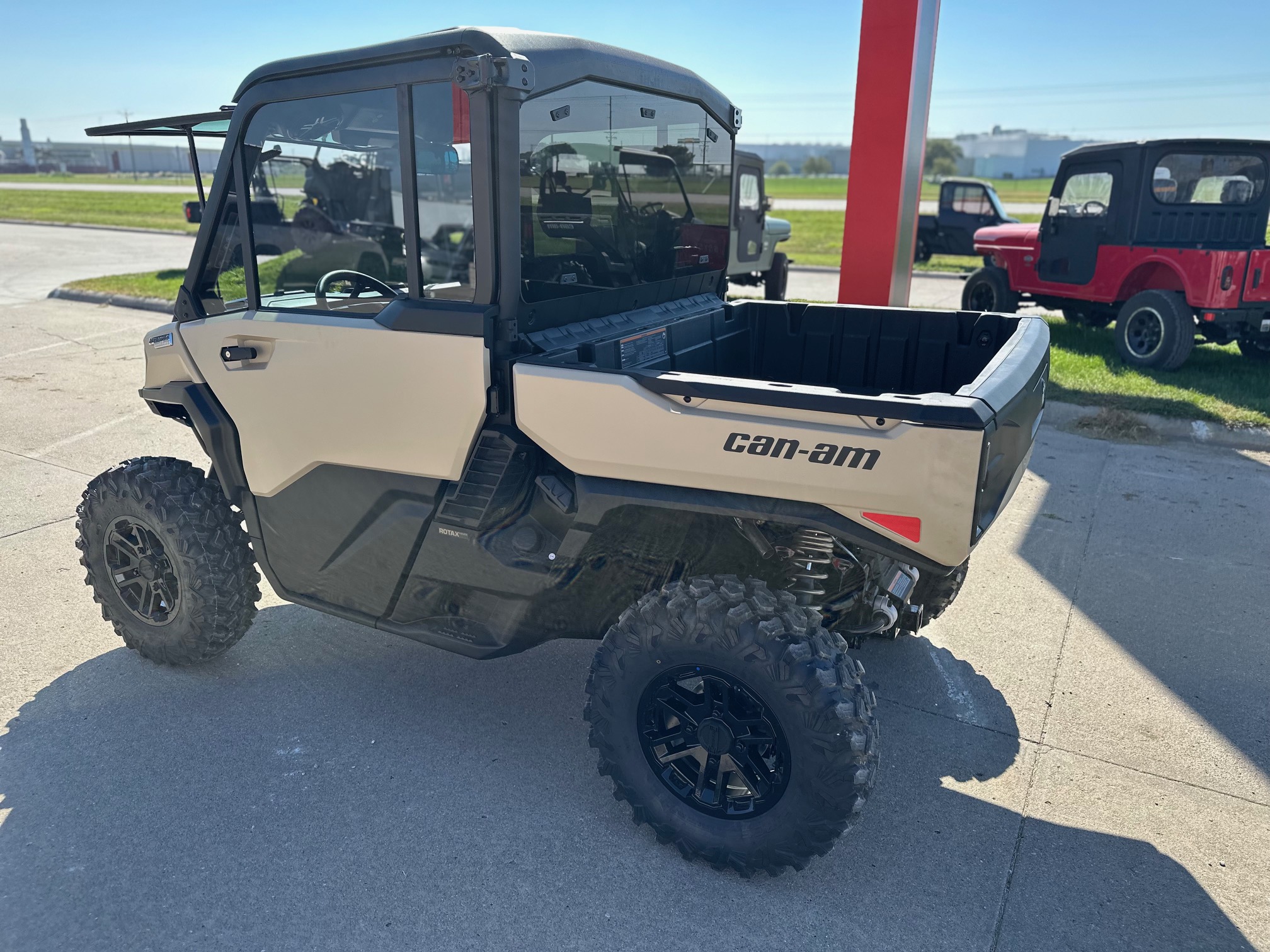 2026 Can-Am Defender Limited HD11 - Photo 9
