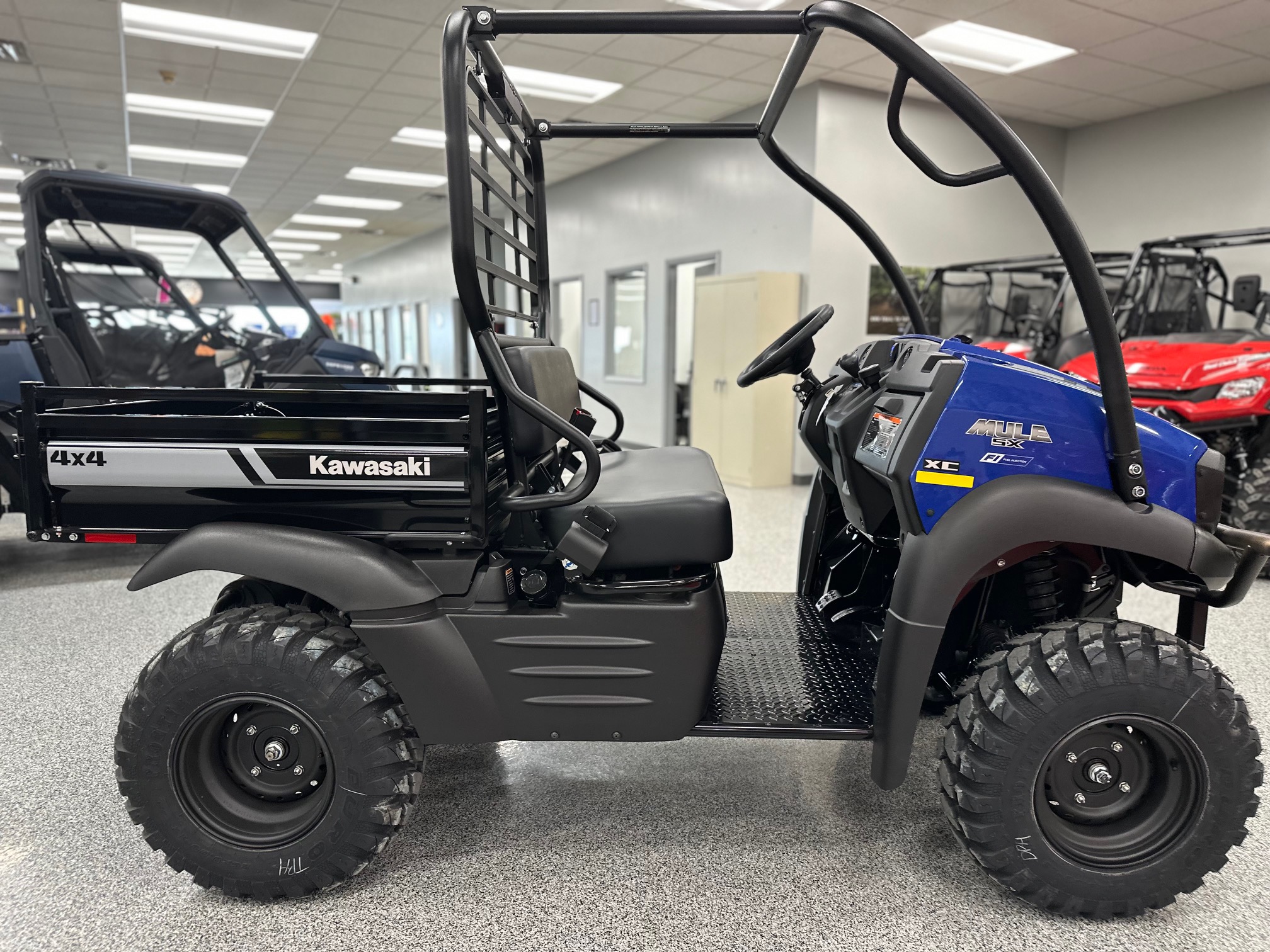 2026 Kawasaki MULE SX 4x4 XC