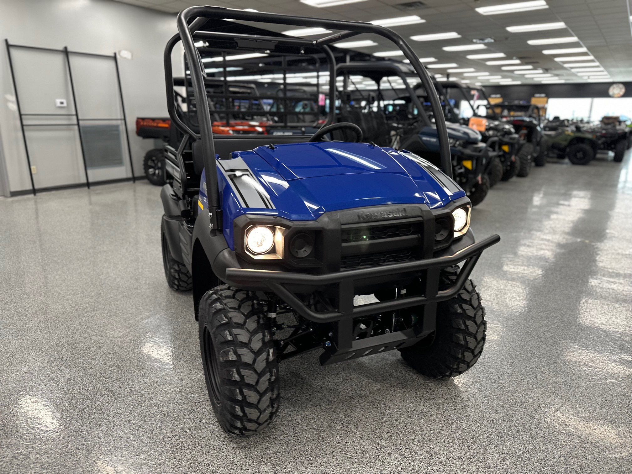 2026 Kawasaki MULE SX 4x4 XC - Photo 3