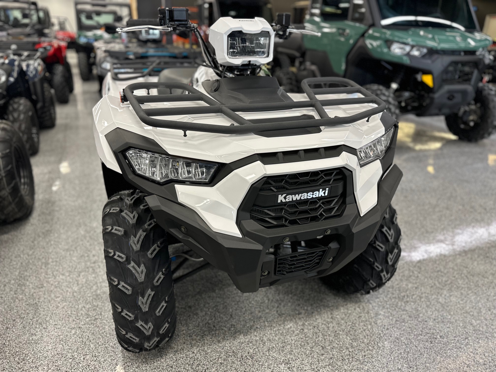 2025 Kawasaki Brute Force 450 4x4 - Photo 5