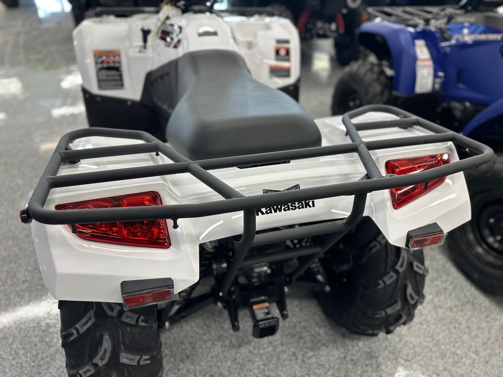 2025 Kawasaki Brute Force 450 4x4 - Photo 7