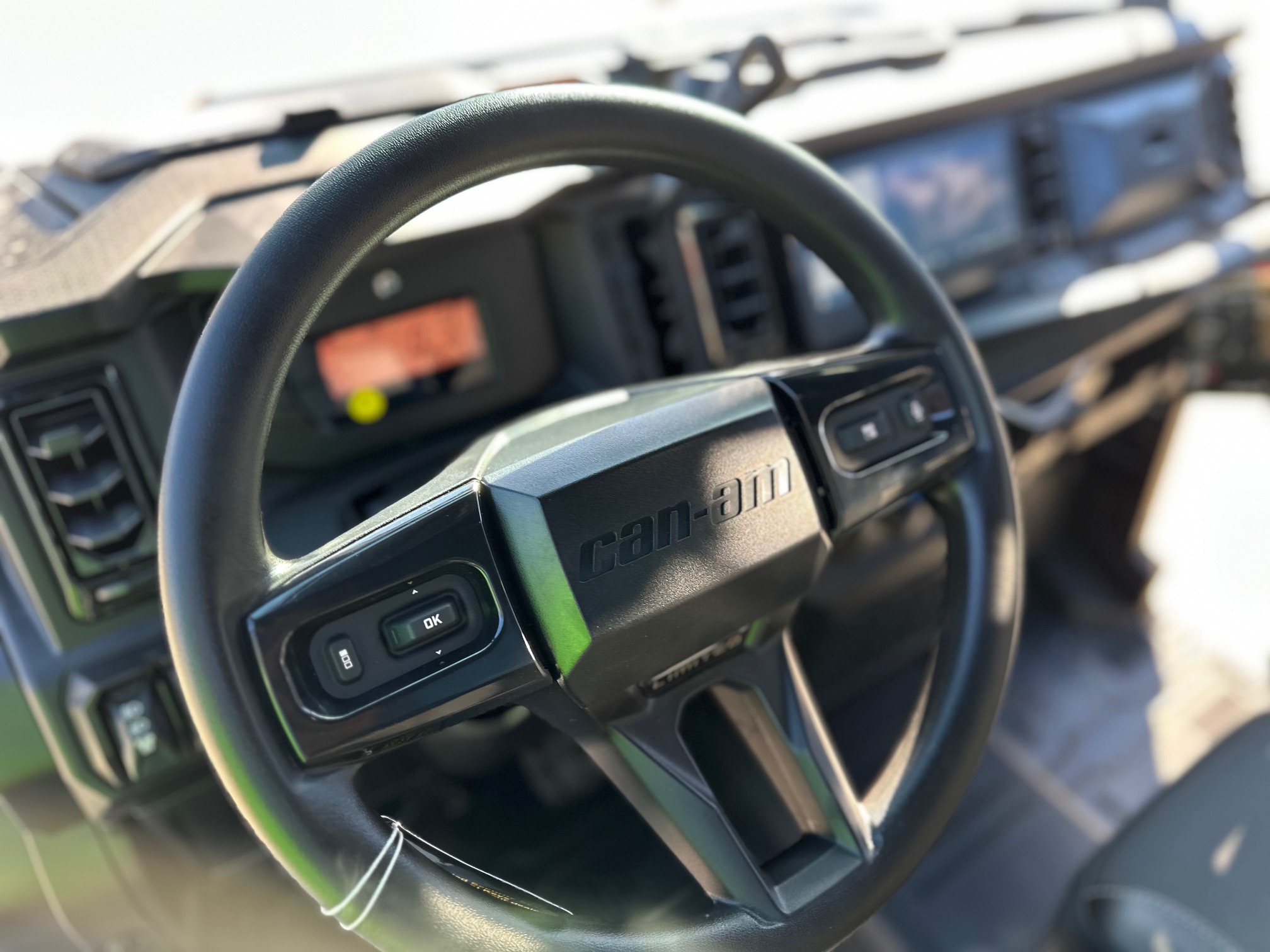 2026 Can-Am Defender Limited HD11 - Photo 13