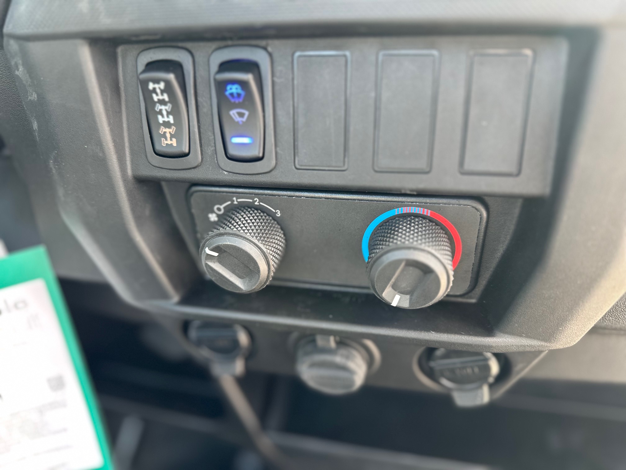 2026 Polaris Ranger 1000 Premium CAB & HEAT / SPECIAL EDITION - Photo 12