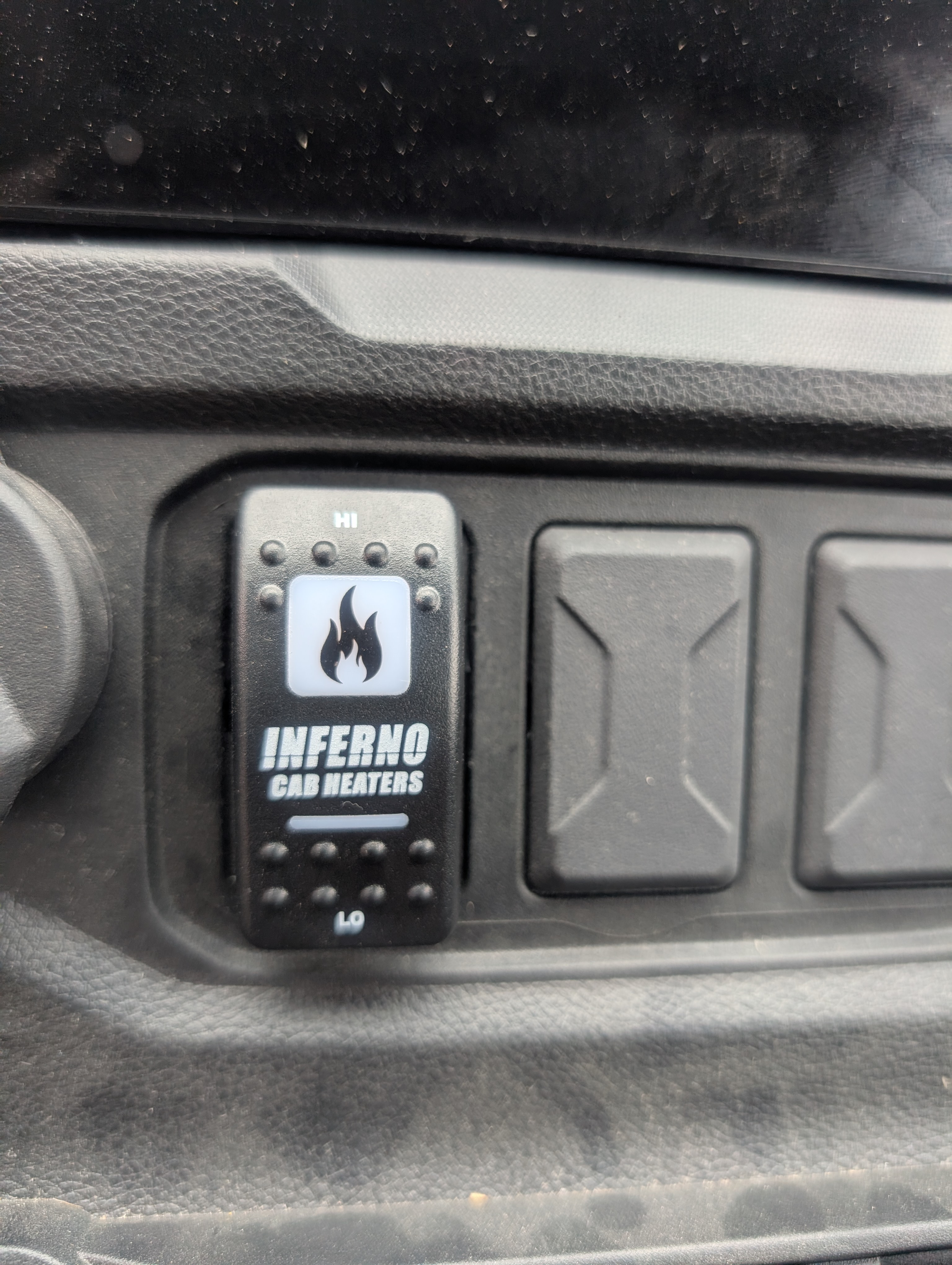 2025 CFMOTO UFORCE U10 Pro XL - Photo 4