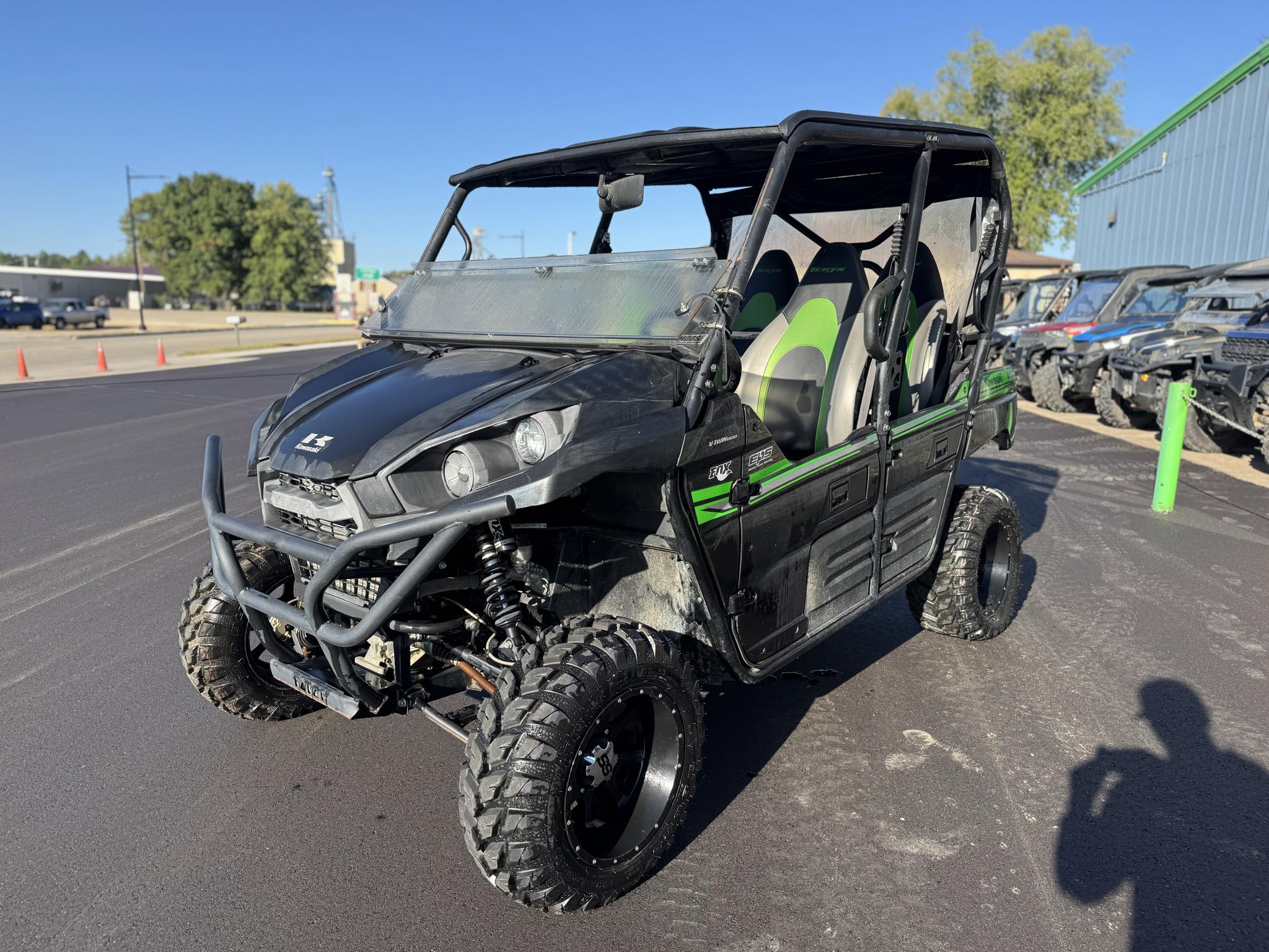 2017 Kawasaki Teryx 4 - Photo 2